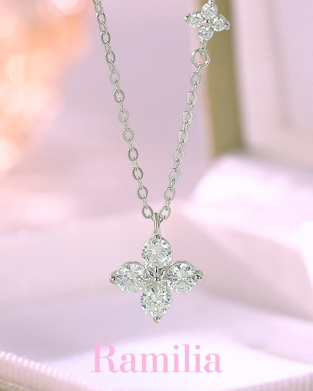 クローバープティネックレス R2410003