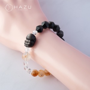 魔除けと金運の光る貔貅ちゃん［シルバーオブシディアン／シトリン／ヘマタイトインクォーツ／水晶］