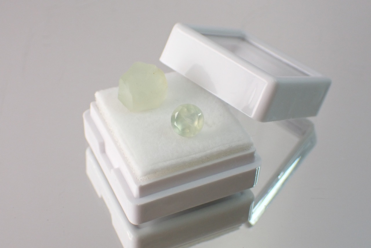 【原石セット】プレナイト　1.45ct/5.01ct　[D6-193]