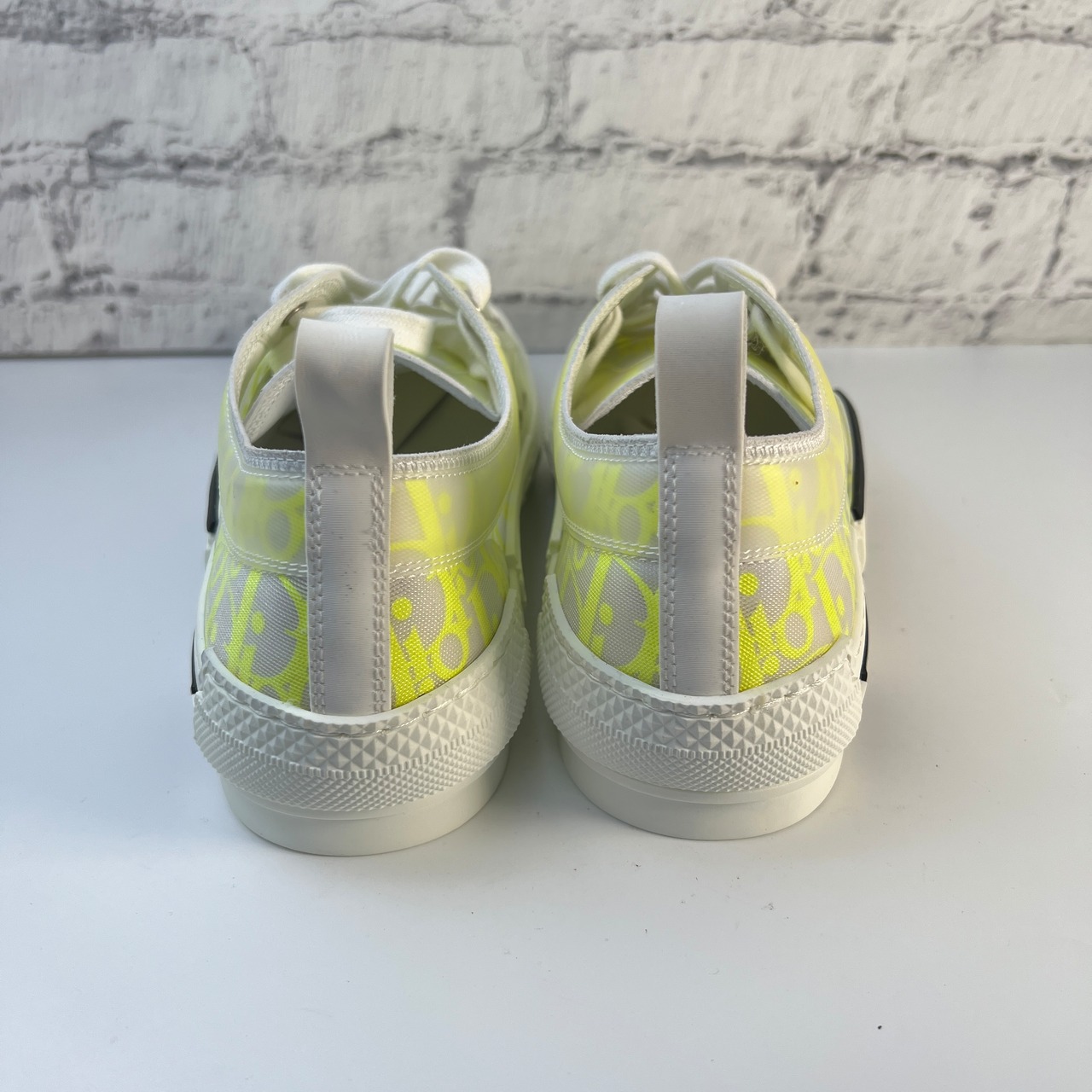 【最終処分SALE】Dior  スニーカー イエロー#40 A-8555