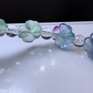 1.色合いが美しい・クローバーフローライト