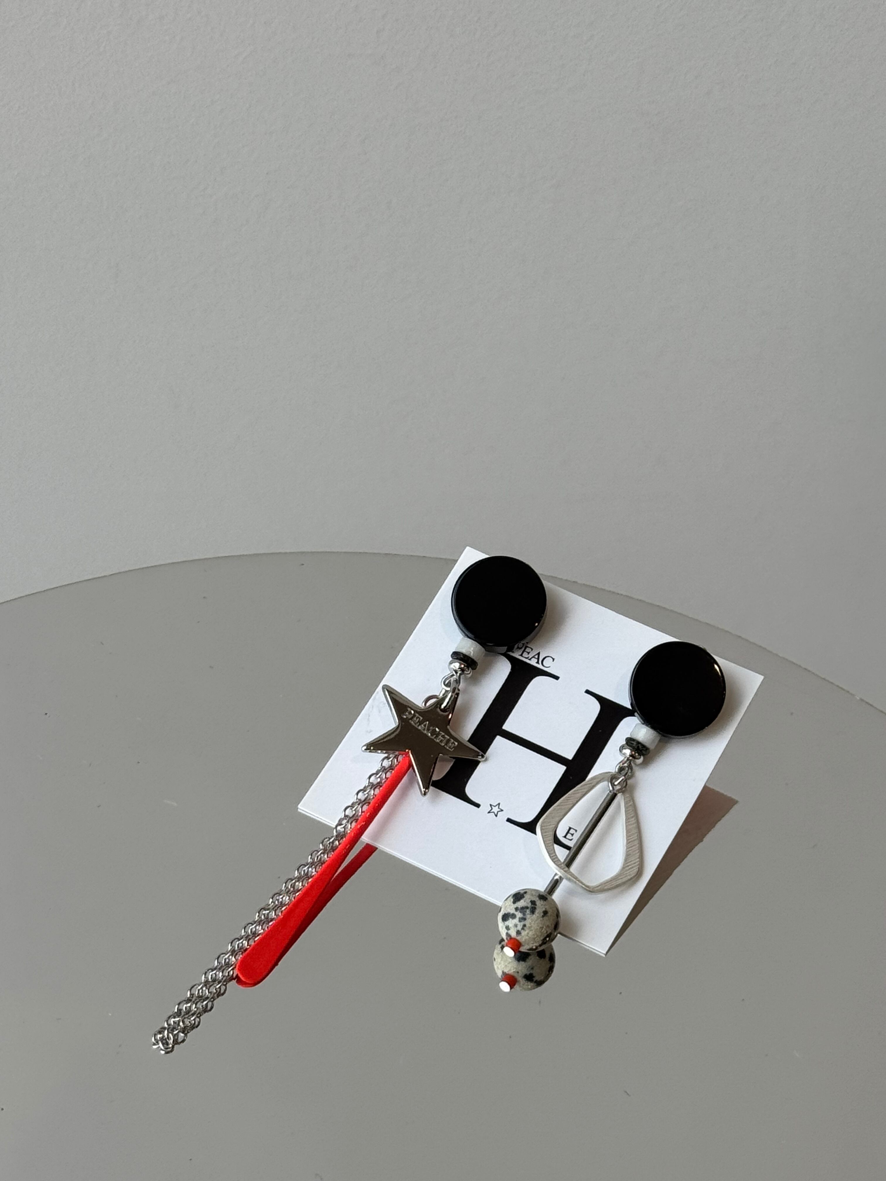 neon color stick silver chain asymmetry