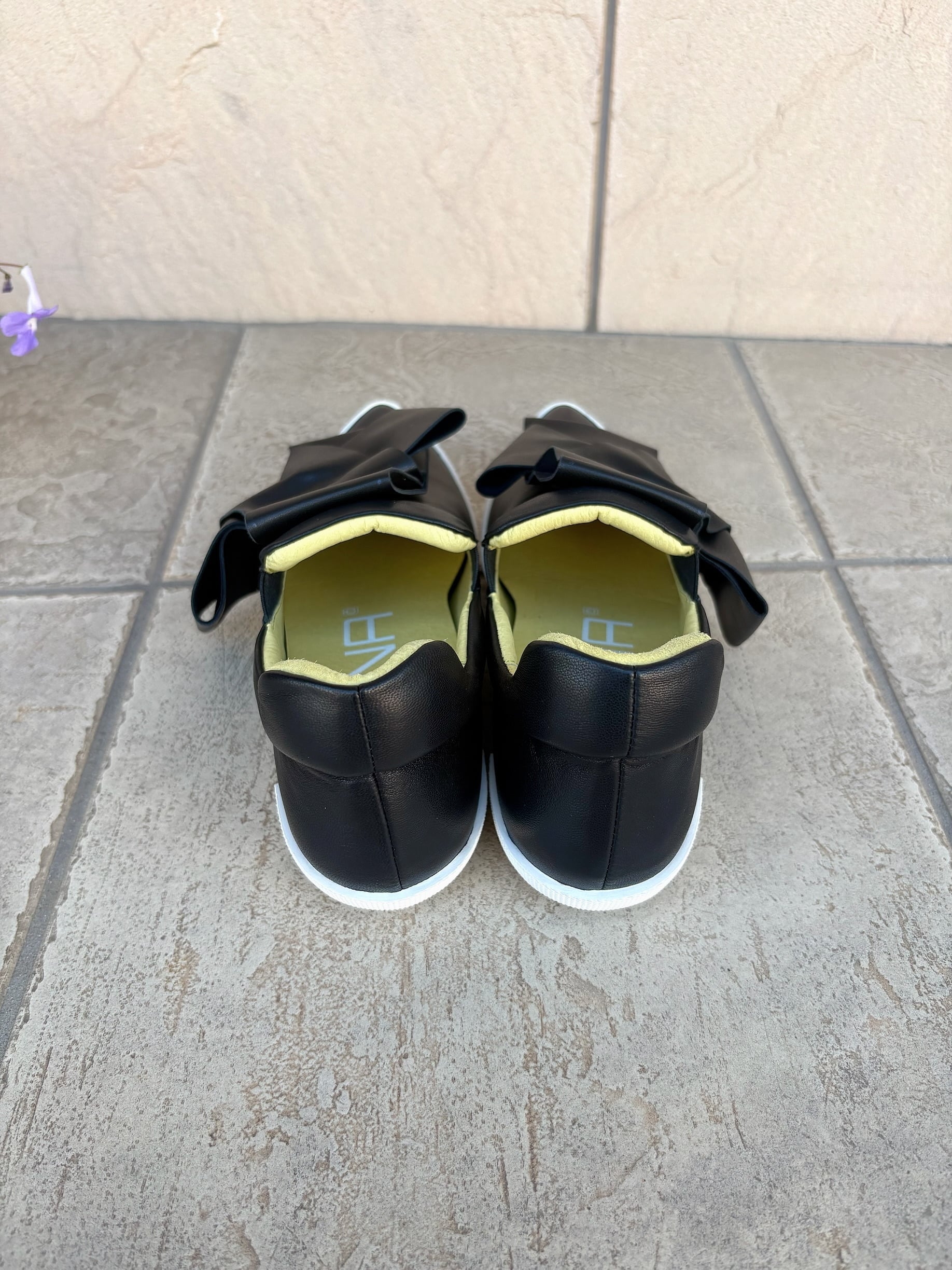 NEW】MANA / リボンスニーカー | anouk