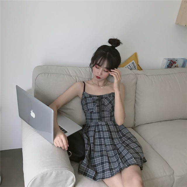 レディース ワンピース ミニ ワンピース ノースリーブ スクエアネック チェック柄 ミニ丈 ハイウエスト ａライン ストラップ スカート ワンピース 夏 シンプル カジュアル おしゃれ 大人可愛い ガーリー お出かけ デート 通勤 通学 学生 キャンパス 普段着 Hf Haru