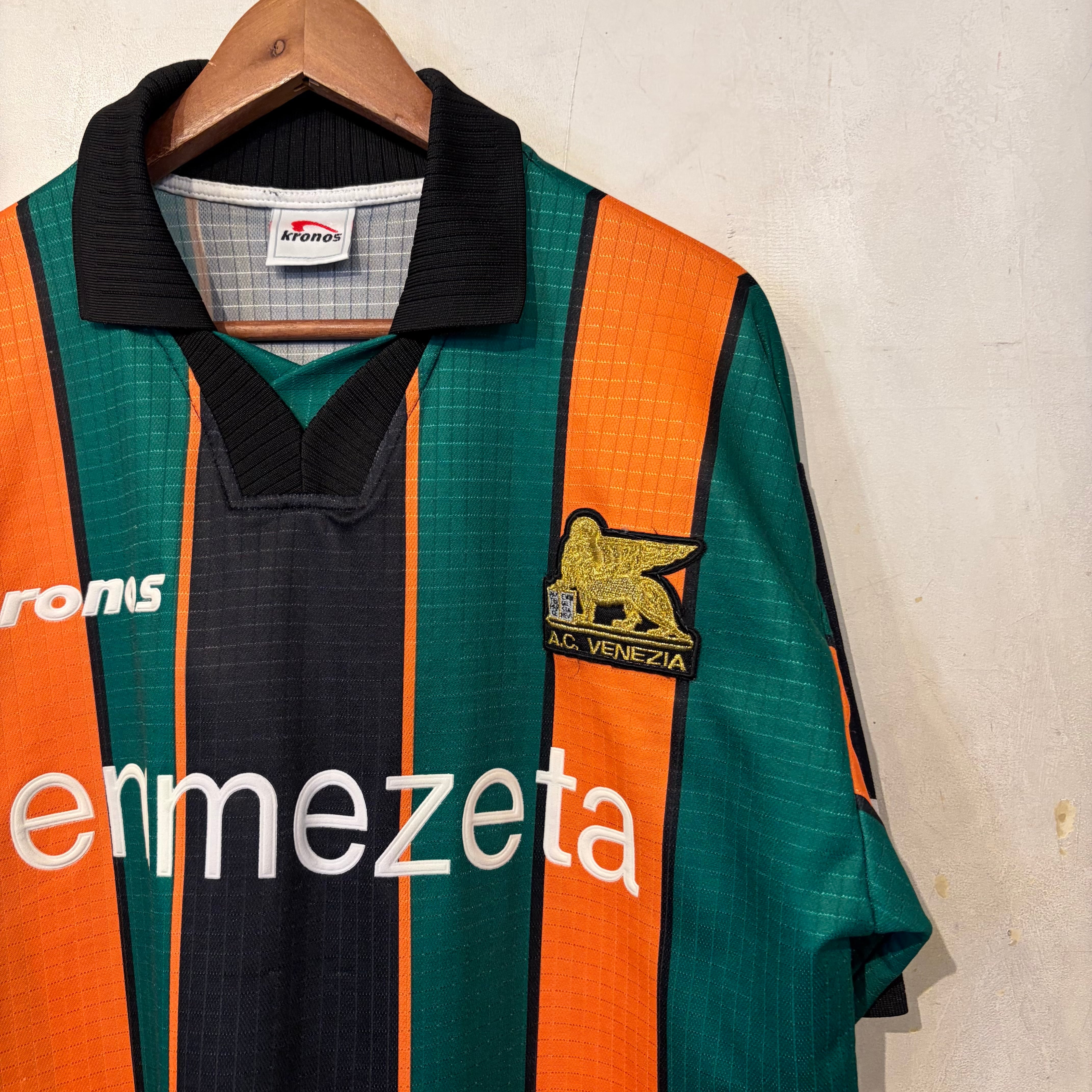 99/00 ヴェネツィア ユニフォーム 名波 ヴィンテージ イタリア製 99/00 VENEZIA イタリア製 ユニフォーム 名波浩所属年 | zuccaro