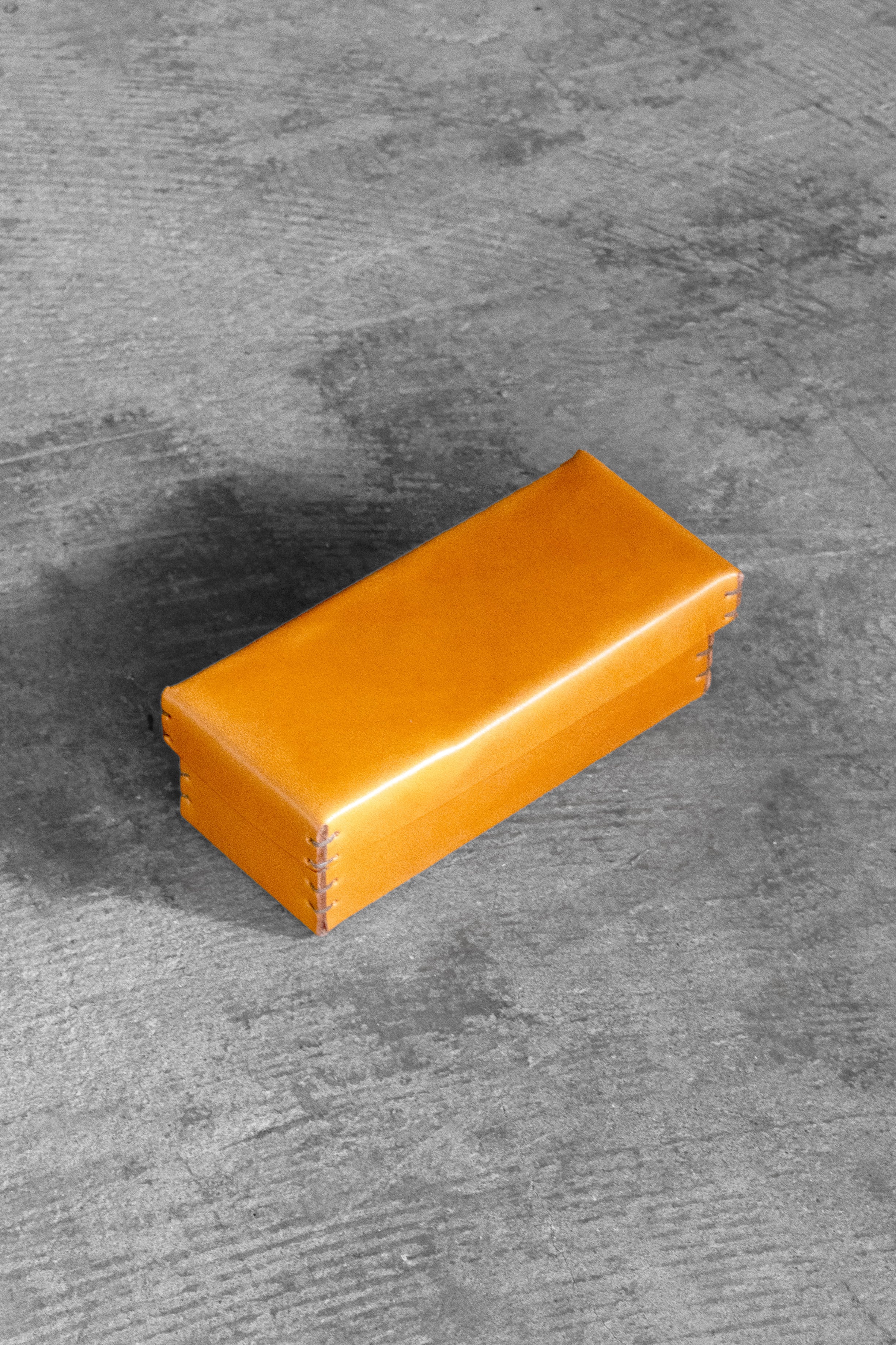 Leather box rectangle / M | 高級皮革ならminca｜栃木レザーのバッグ
