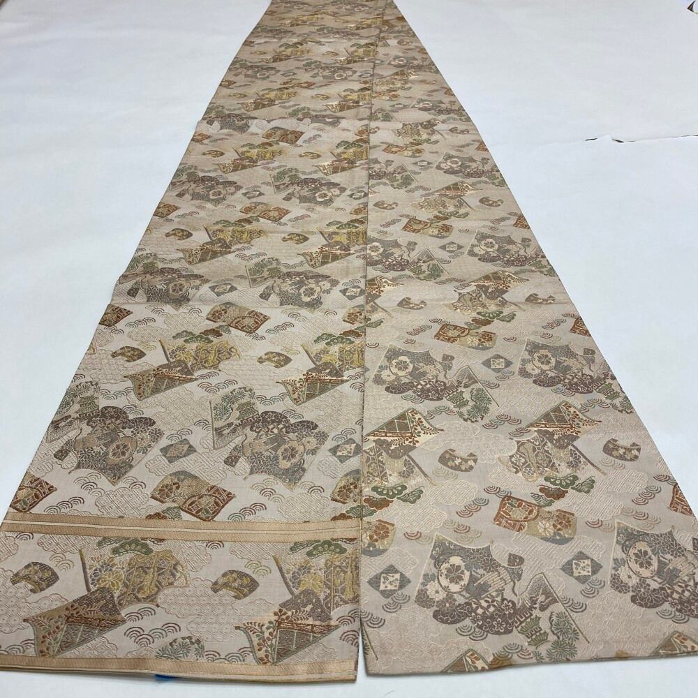 中古 丸帯 正絹 連続模様 全通柄 ベージュ Dランク 398cm 5687