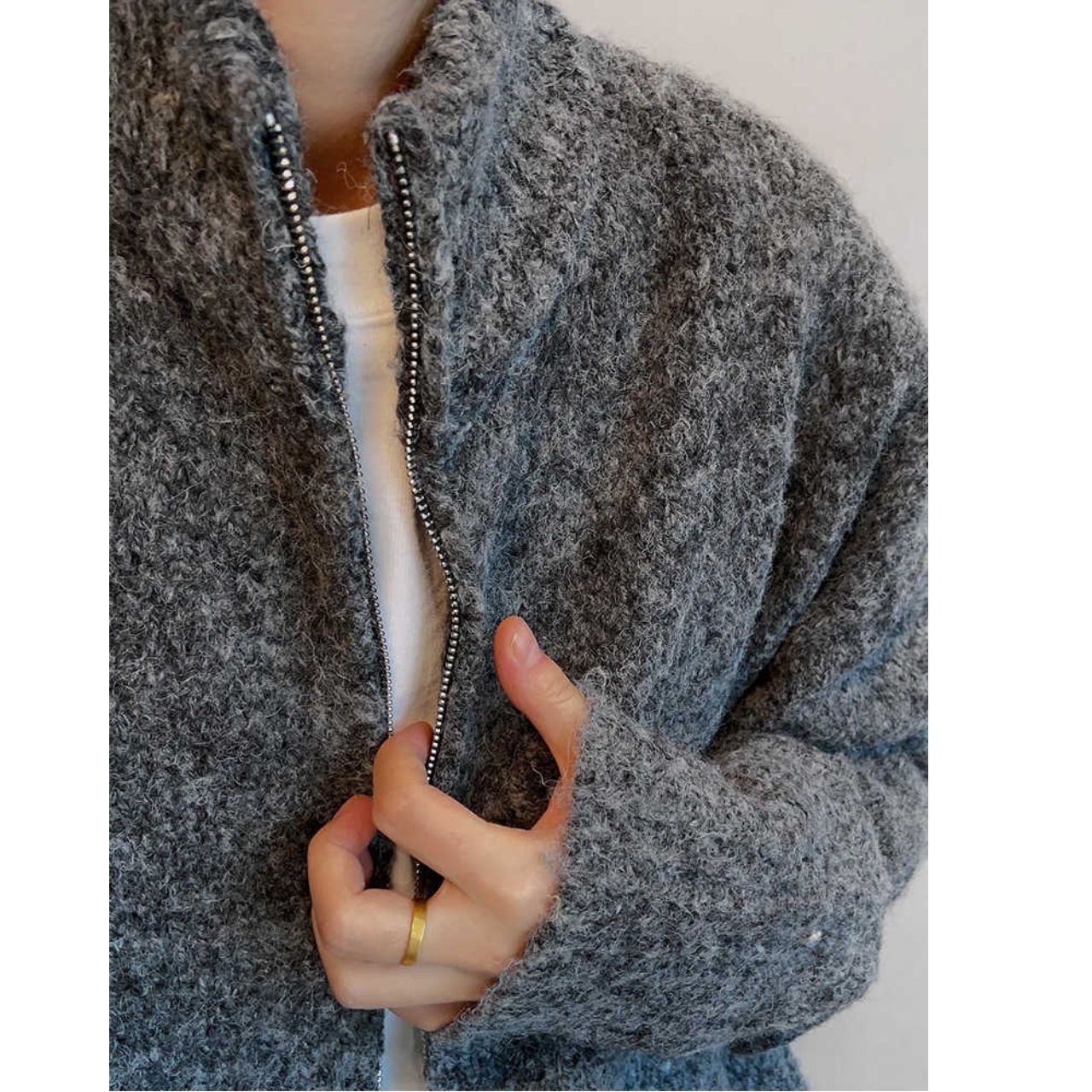 ルーズダークグレージップアップニット　1040