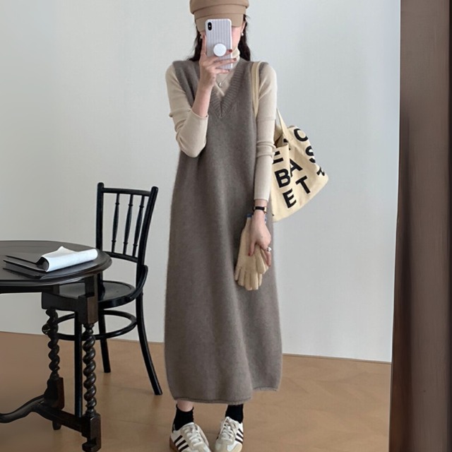 Vネックロングノースリーブワンピース　　12072