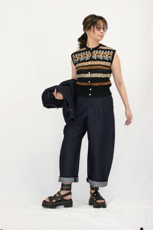 ASEEDONCLÖUD アシードンクラウド　 flower jacquard knit vest / black
