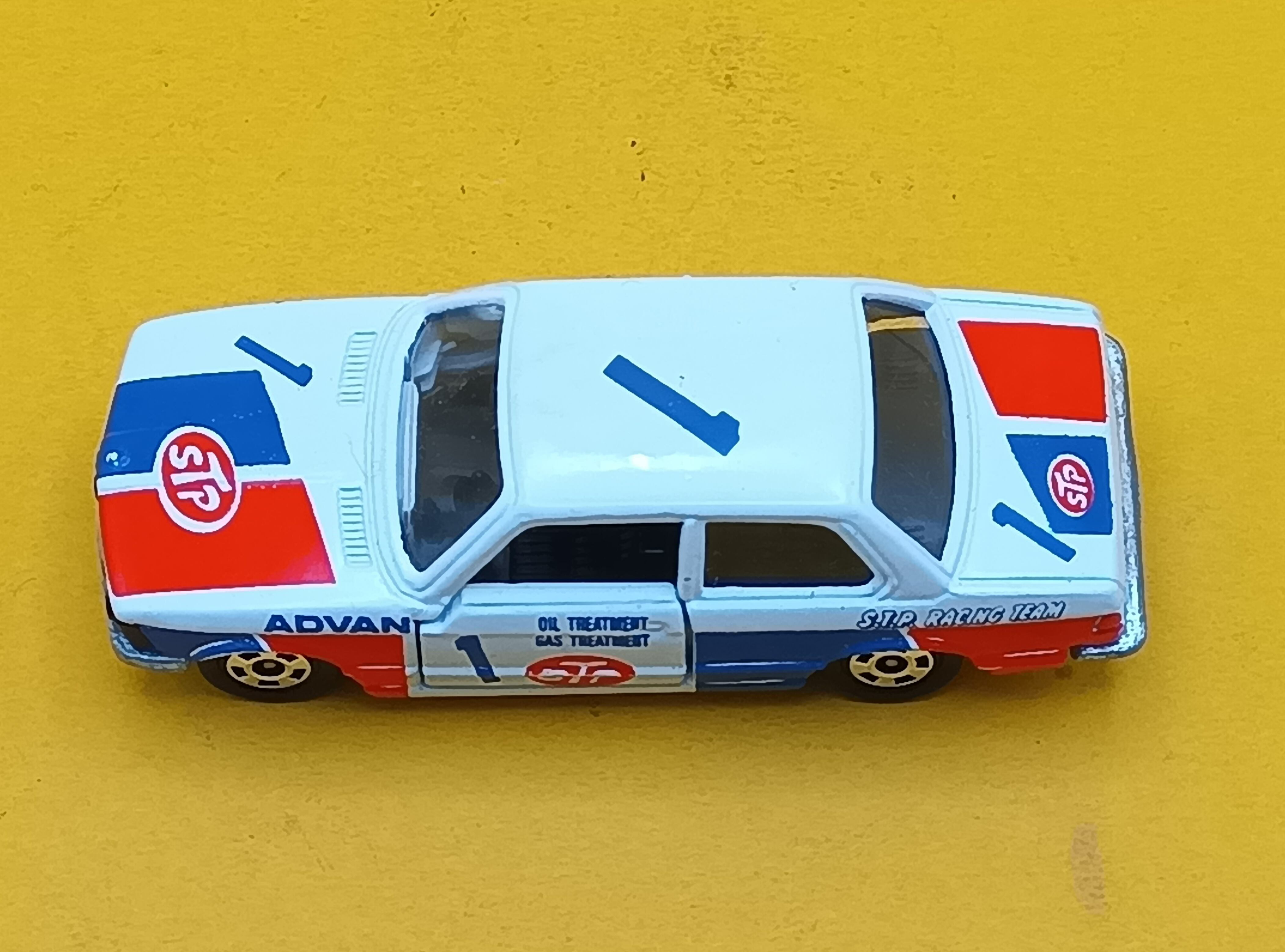 トミカ 外国車シリーズ F23 BMW 320i 日本製/青箱【87018326 