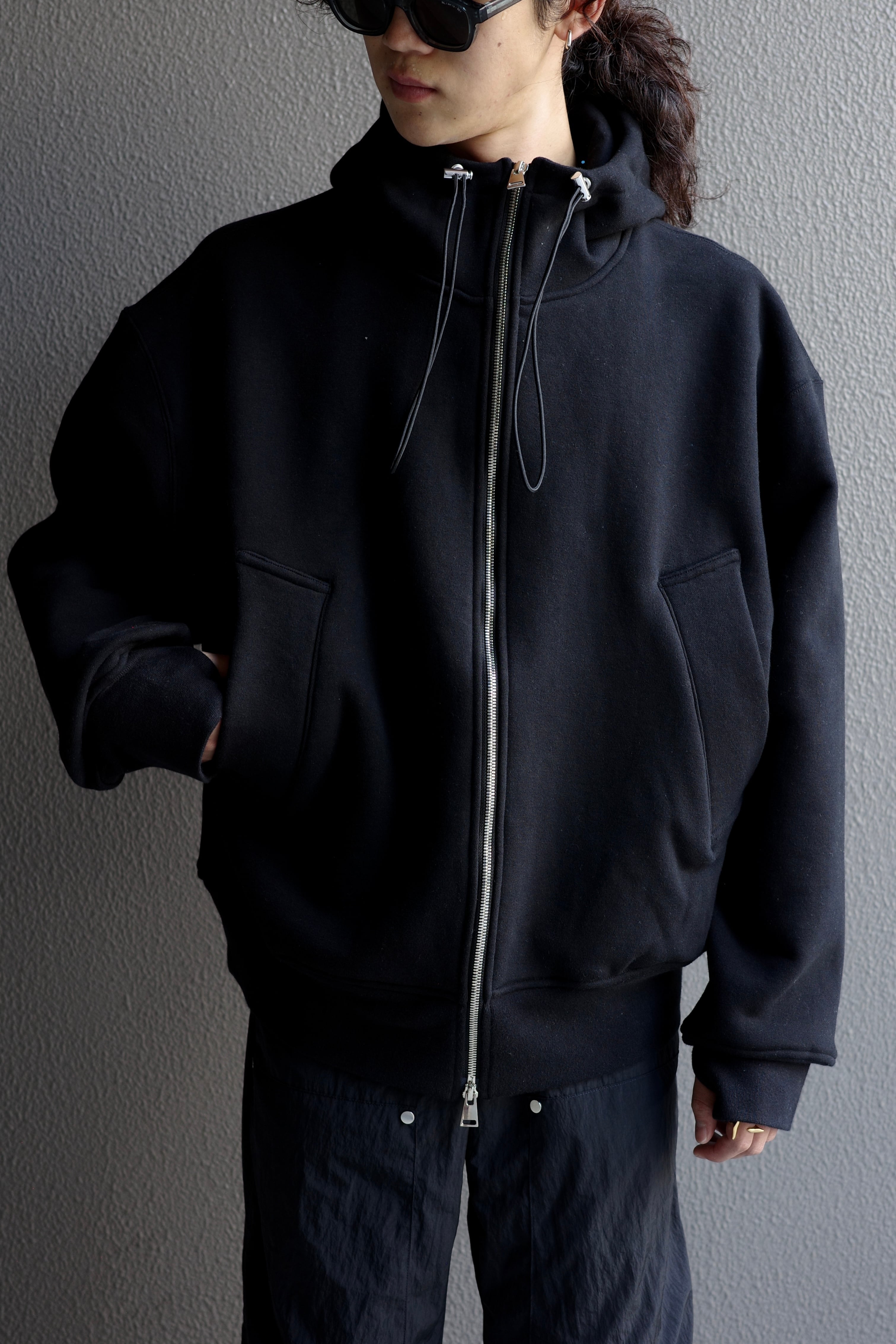 OUAT【ASTRO PARKA -Black-】 | lloomm 