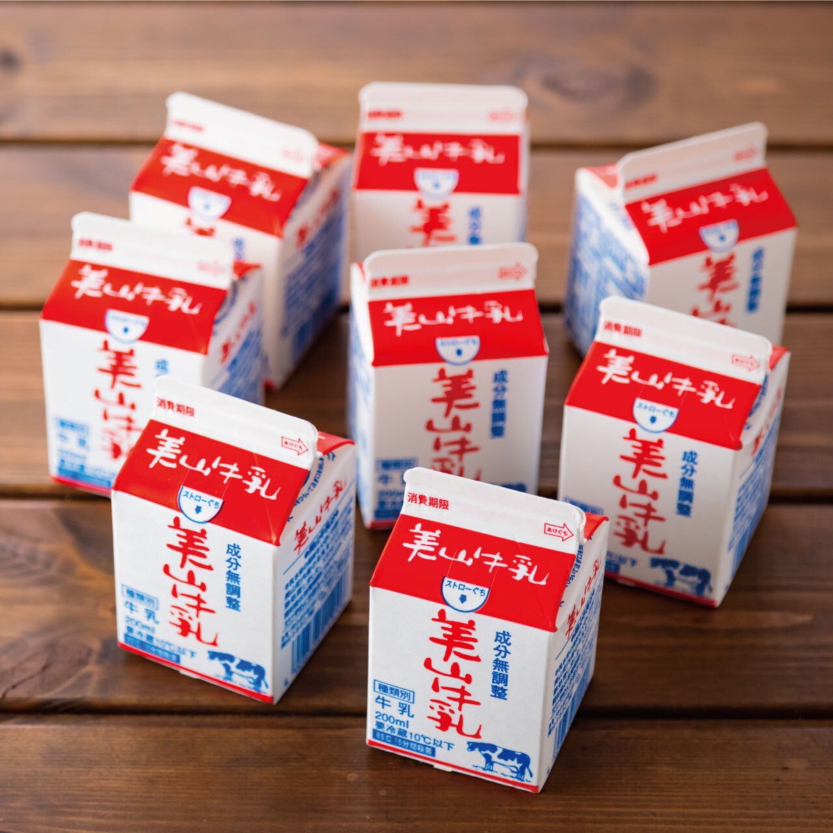 定期便】美山牛乳200ml 8パックセット （毎週 1 回のお届け・無期限 