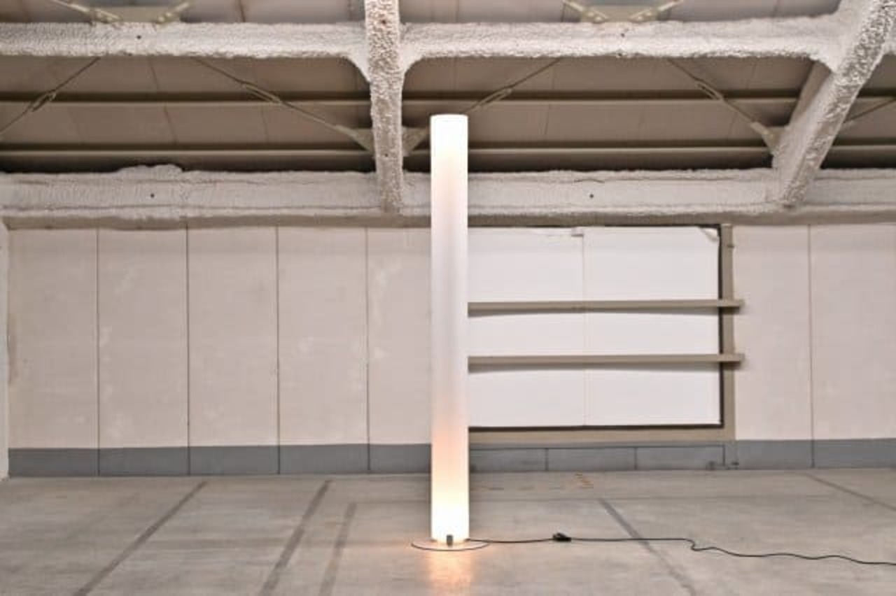 ヤマギワ フロス 12万「STYLOS」フロア照明 アッキーレ・カスティリオーニ ライト ランプ 白 モダン シンプル yamagiwa FLOS【中古家具/中古インテリア/USED家具ユーズド家具/リサイクル】