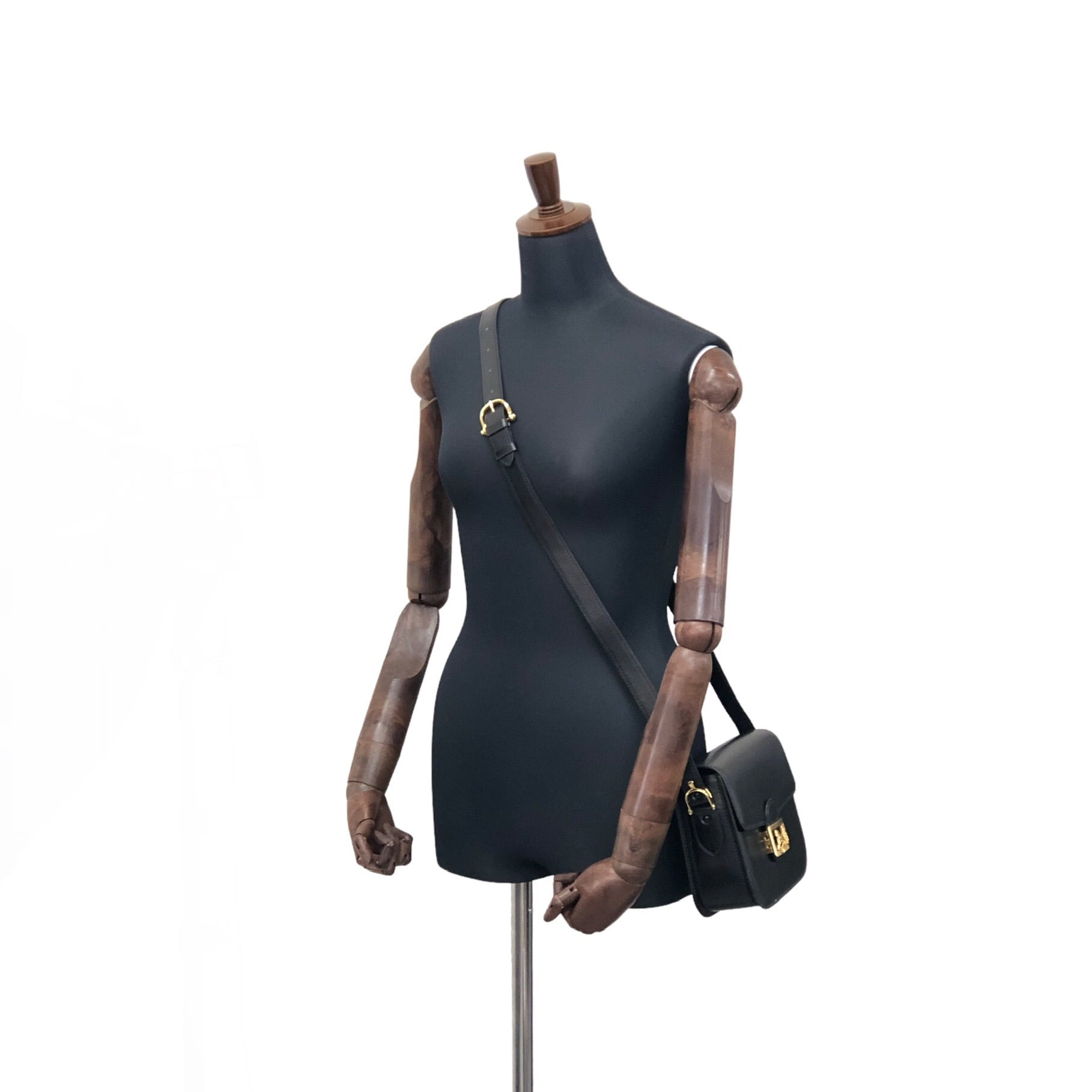 CELINE セリーヌ 馬車 ホースキャリッジ レザー クロスボディ