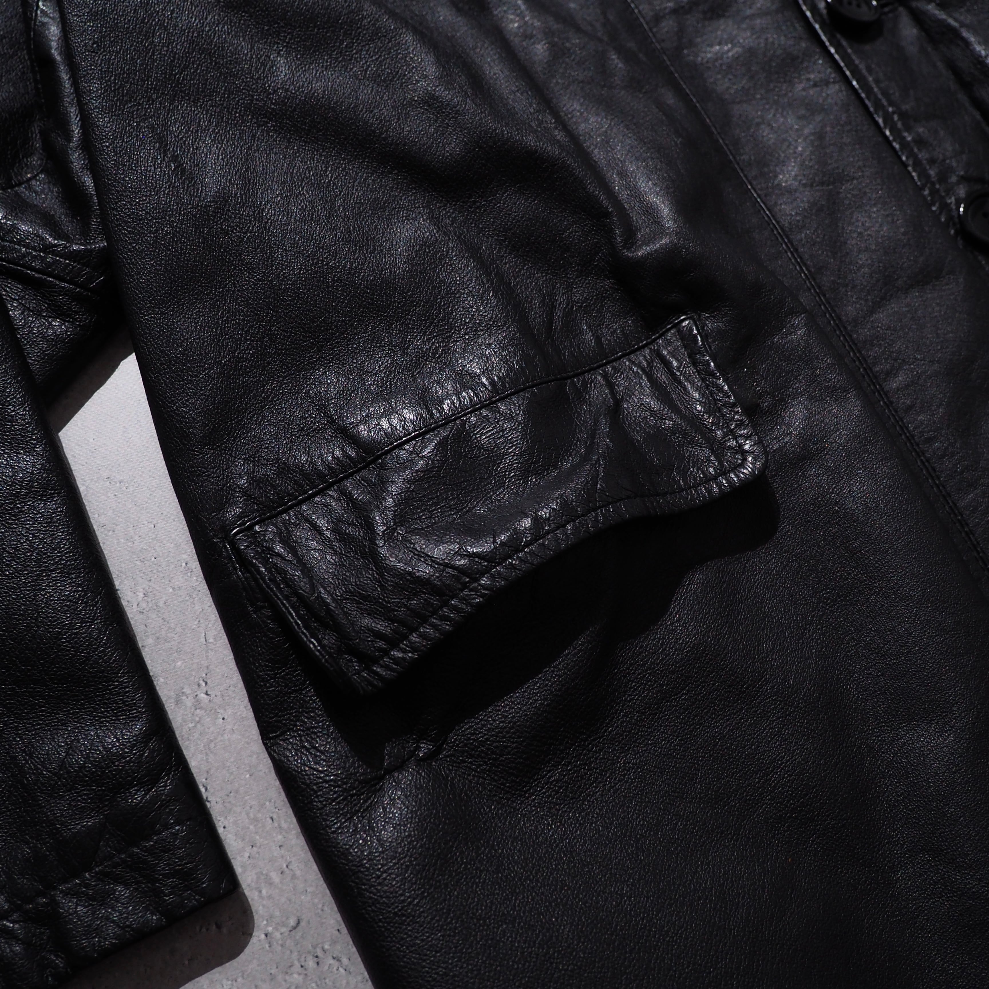 " Unknown " Black Over silhouette vintage leather jacket