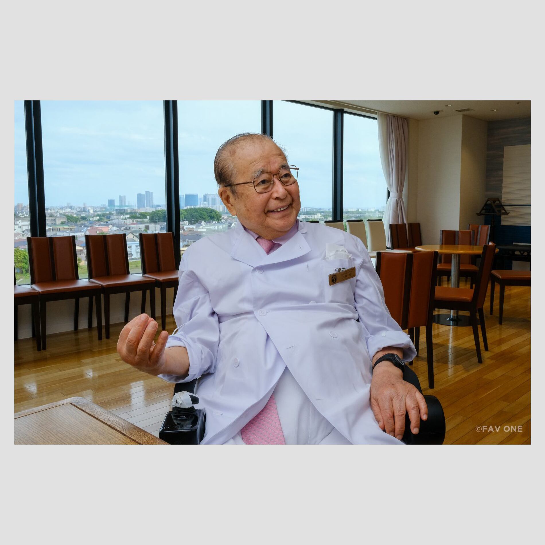 90歳！ドクターミツハシ、本日も診察日和 僕は2万羽のペンギンの群れ
