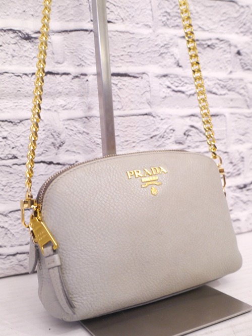 【美品】PRADA プラダ VITELLO DAINO チェーンストラップ クロスボディ レザー ショルダー バッグ ポーチ ポシェット グレー◆ レアモデル
