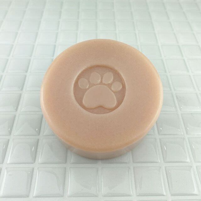 ふんわりクレイの石けん ふつう しっとり 犬用石鹸 犬の石鹸 ドッグソープ ペットソープ ドッグソープシホ 約85g 税抜 1 400 Atelier Pocket
