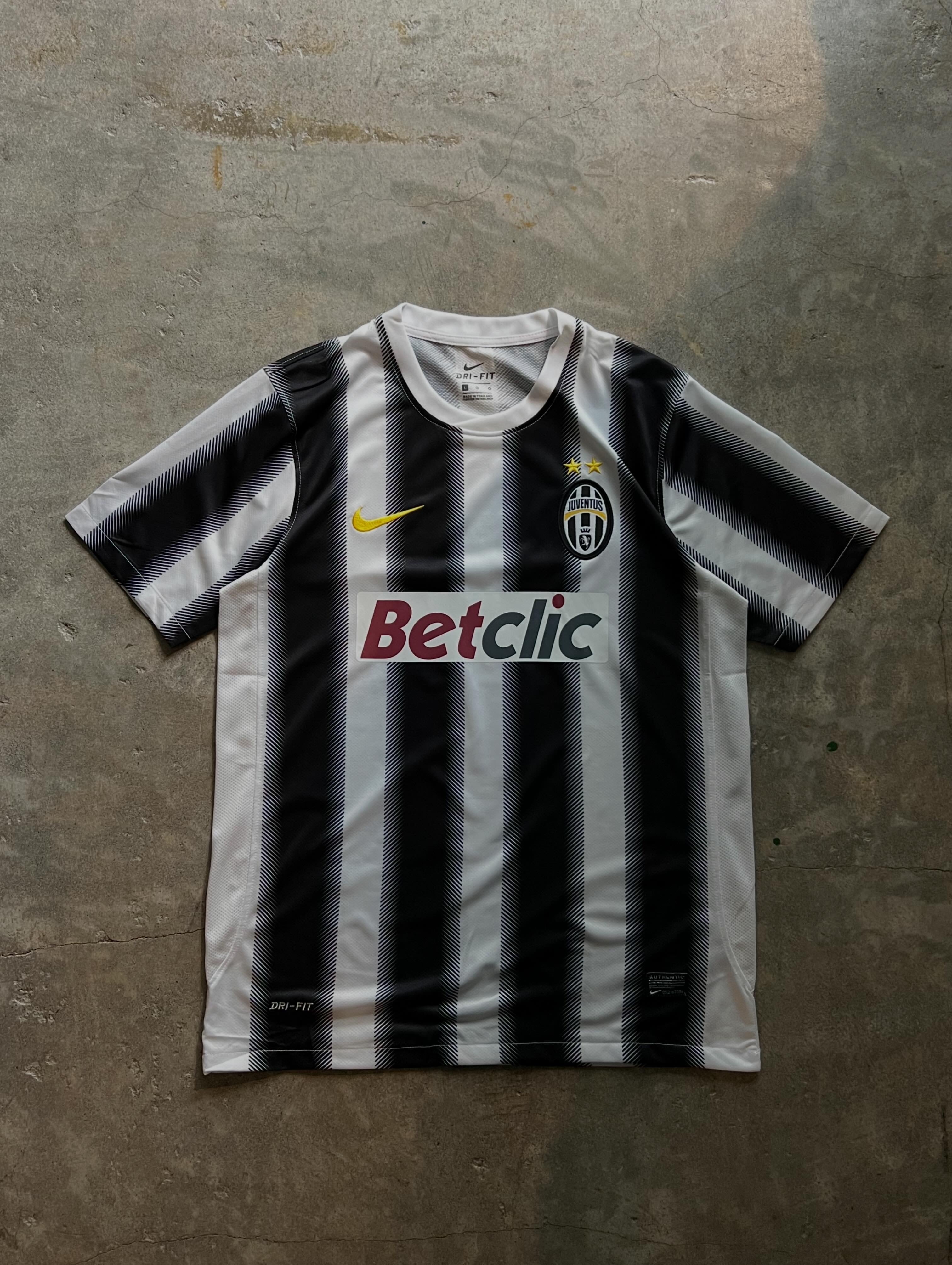 Juventus NIKE ゲームシャツ L 白黒 Betclic | Léon Shinjuku