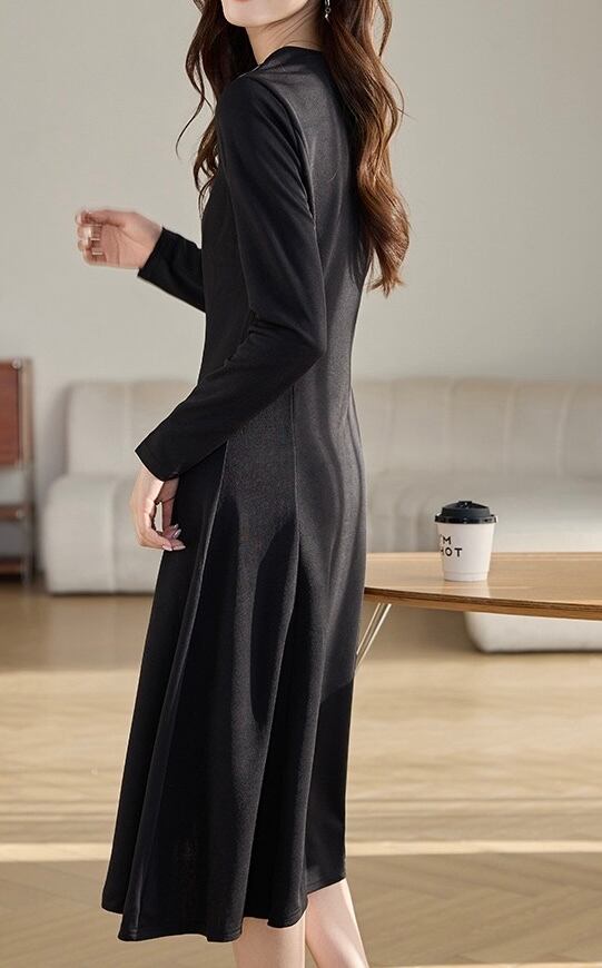 ドレス タイムセール☆ 新品 タグ付き 黒 L ドレープ Vネック ワンピース