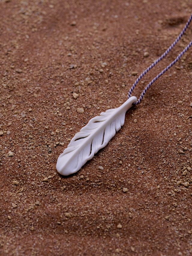 pendant (M) _ 008