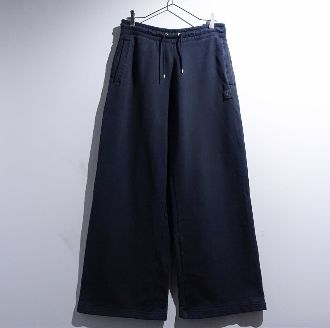 0Os "JORDAN" Black Wide Baggy Sweat Pants