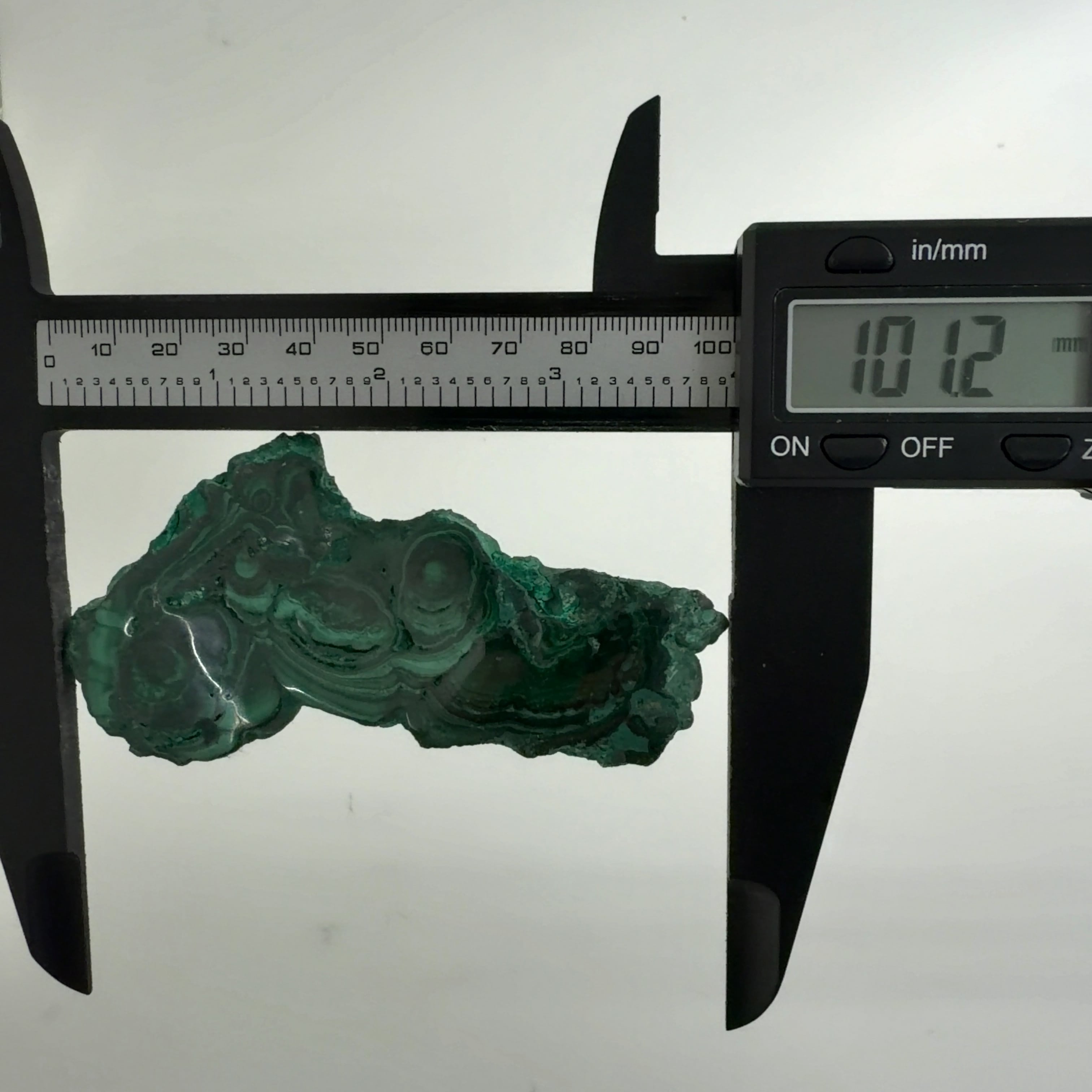 ⭐マラカイト（孔雀石） | クリスタル・ワールド御徒町店