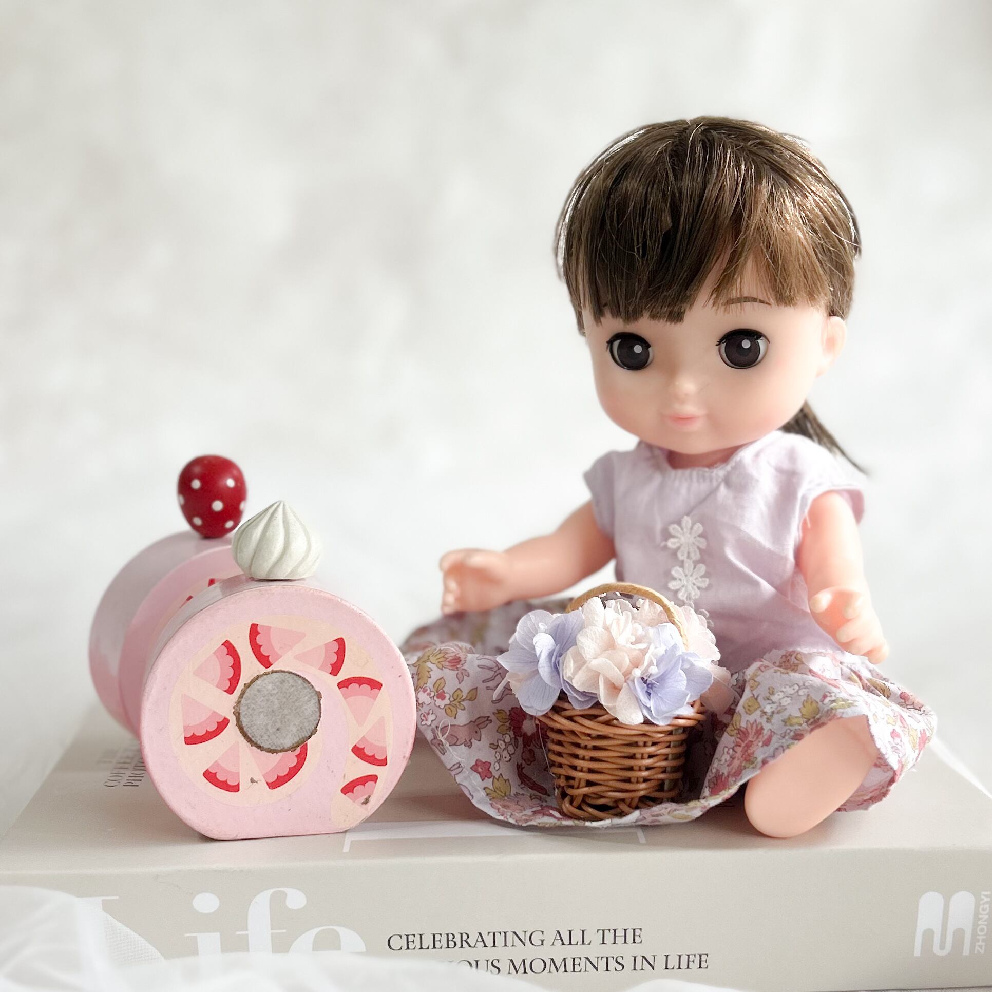Doll pink purple flower bascket