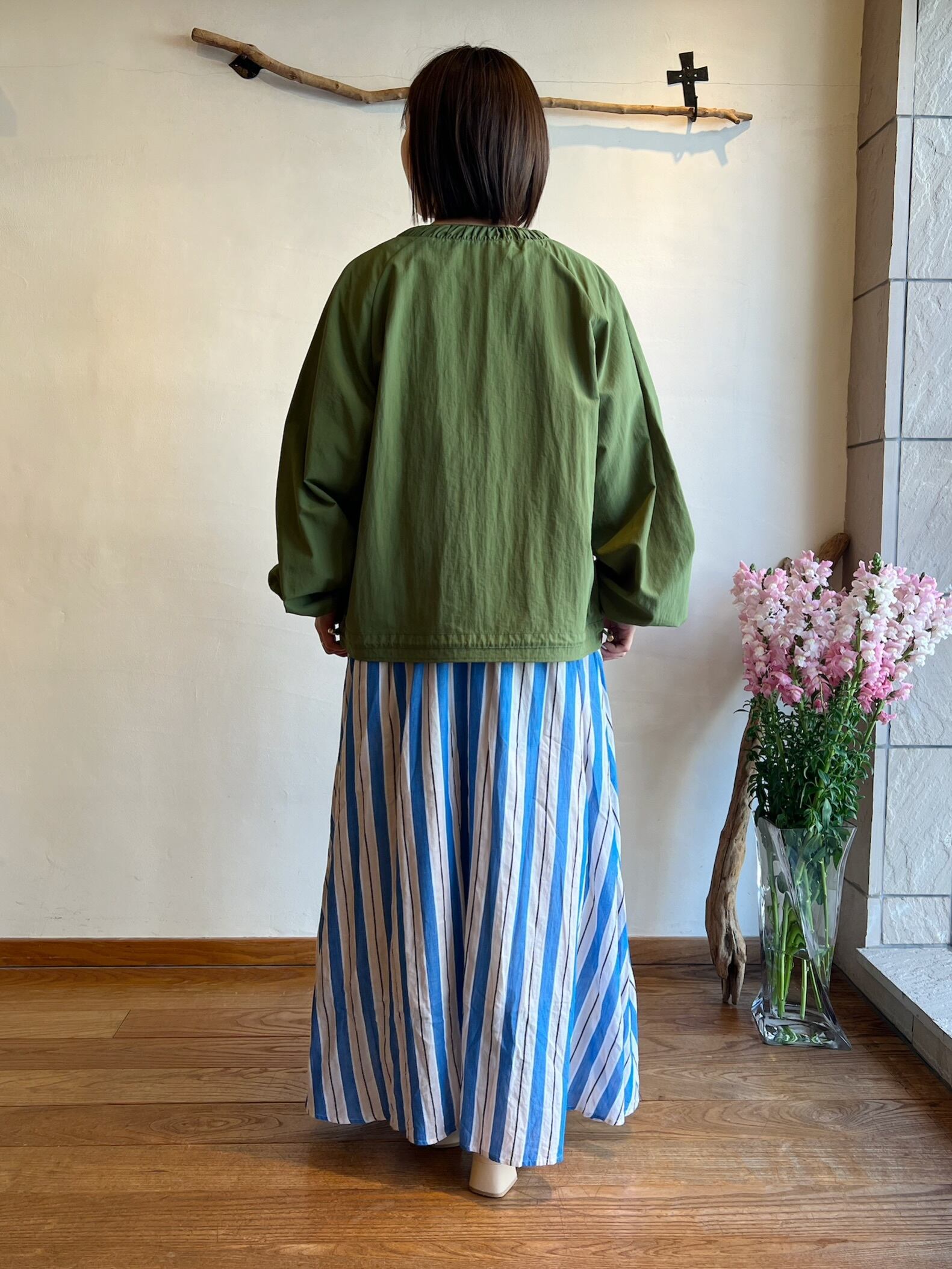 マルゴーヴィンテージ 撥水ナイロンノーカラーブルゾン シャンドゥラローズ MARGAUX VINTAGE / 撥水ナイロンノーカラーブルゾン | anouk