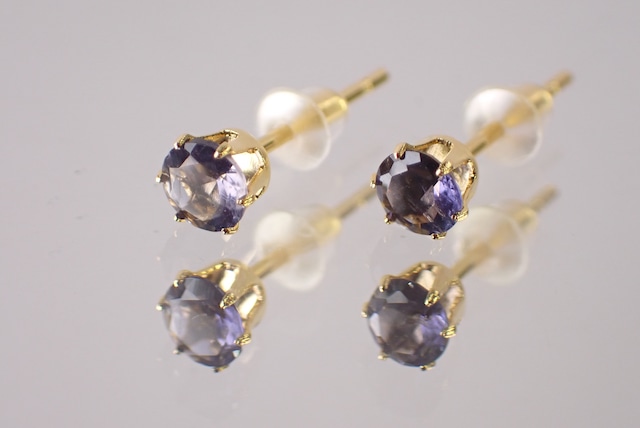 アイオライトピアス　約4mm　[D9-120]