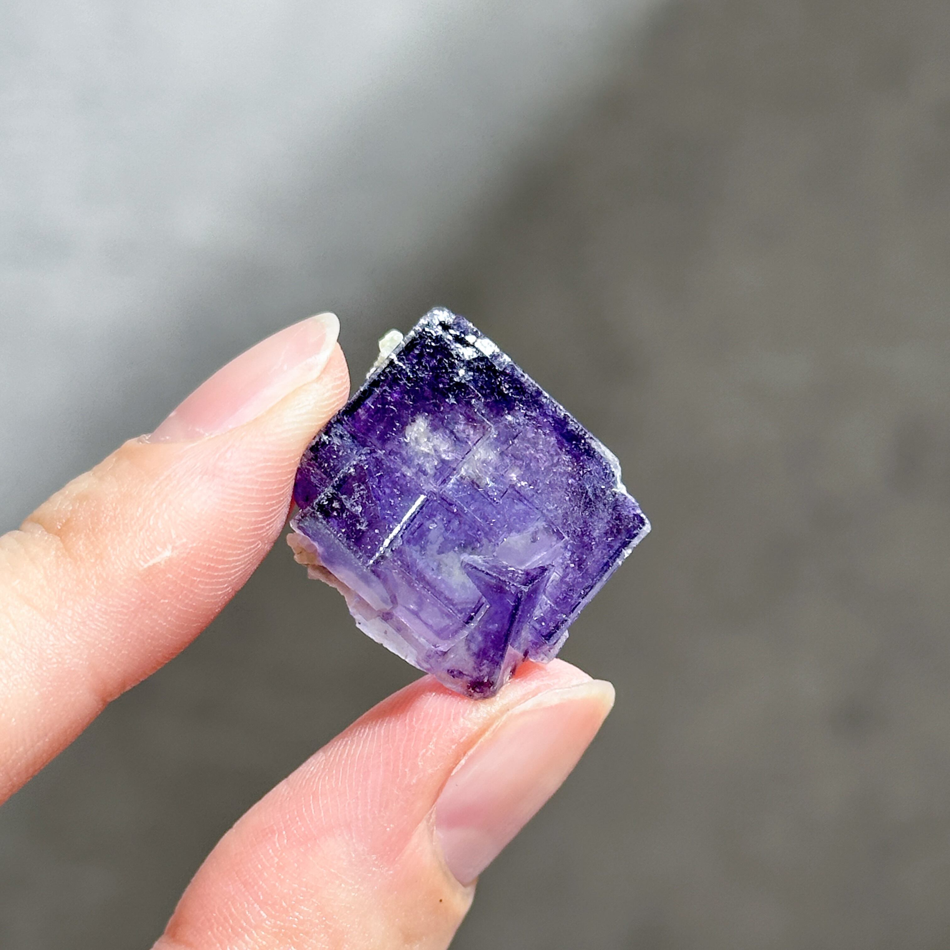 蛍光◎ヤオガンシャン産フローライト 原石11◇ Fluorite From