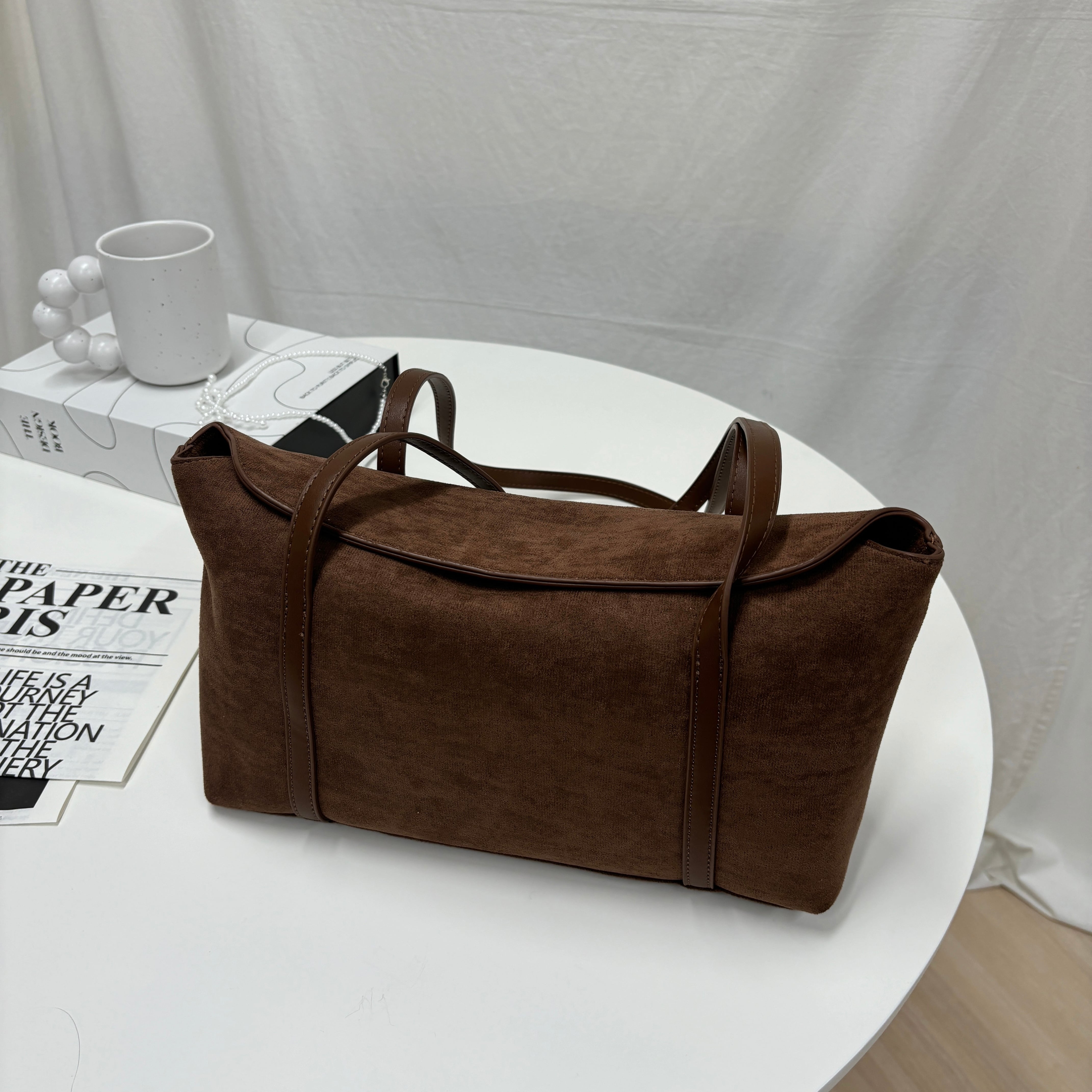 スウェード ショルダーバッグ