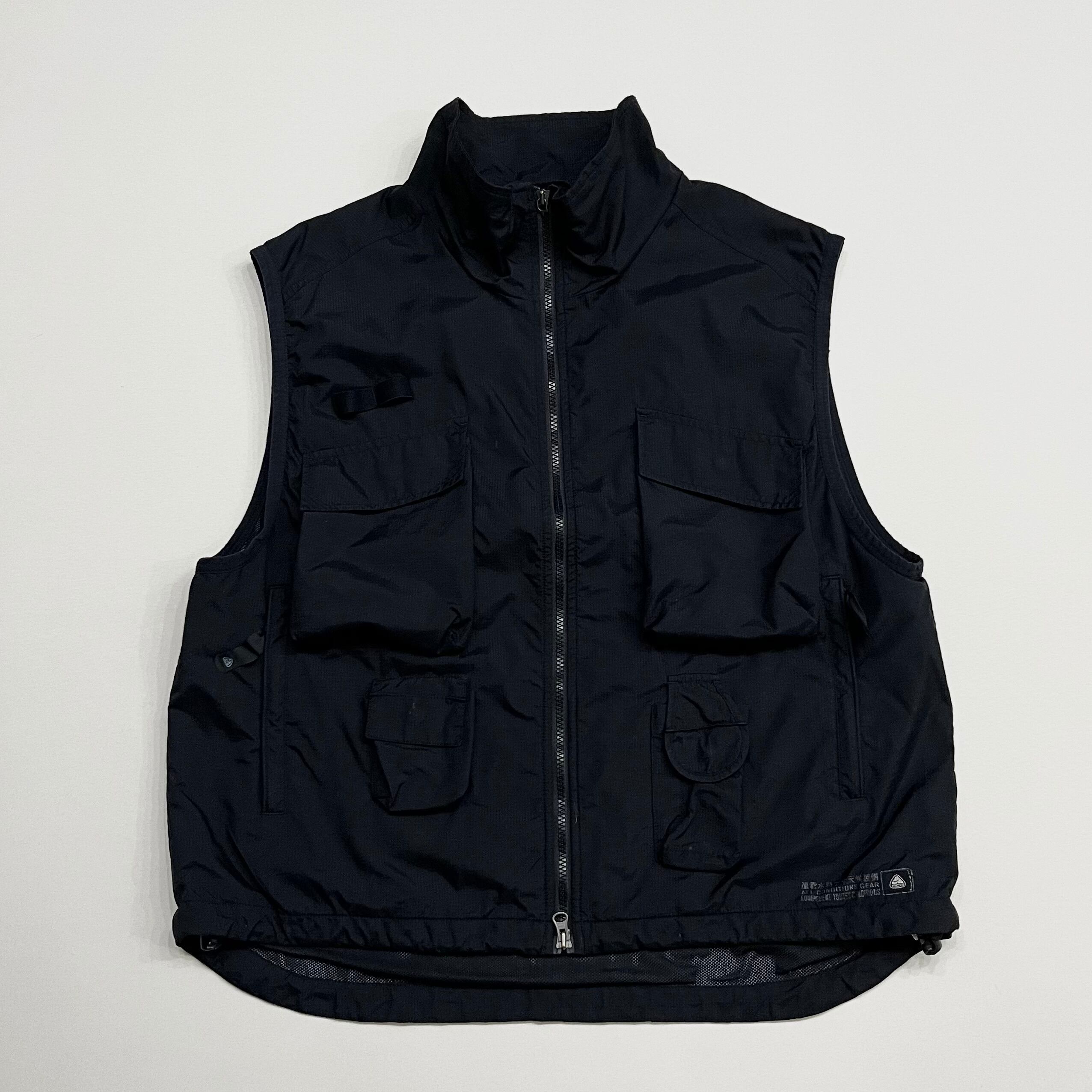 90s archive NIKE ACG nylon shirt くり抜く tech 