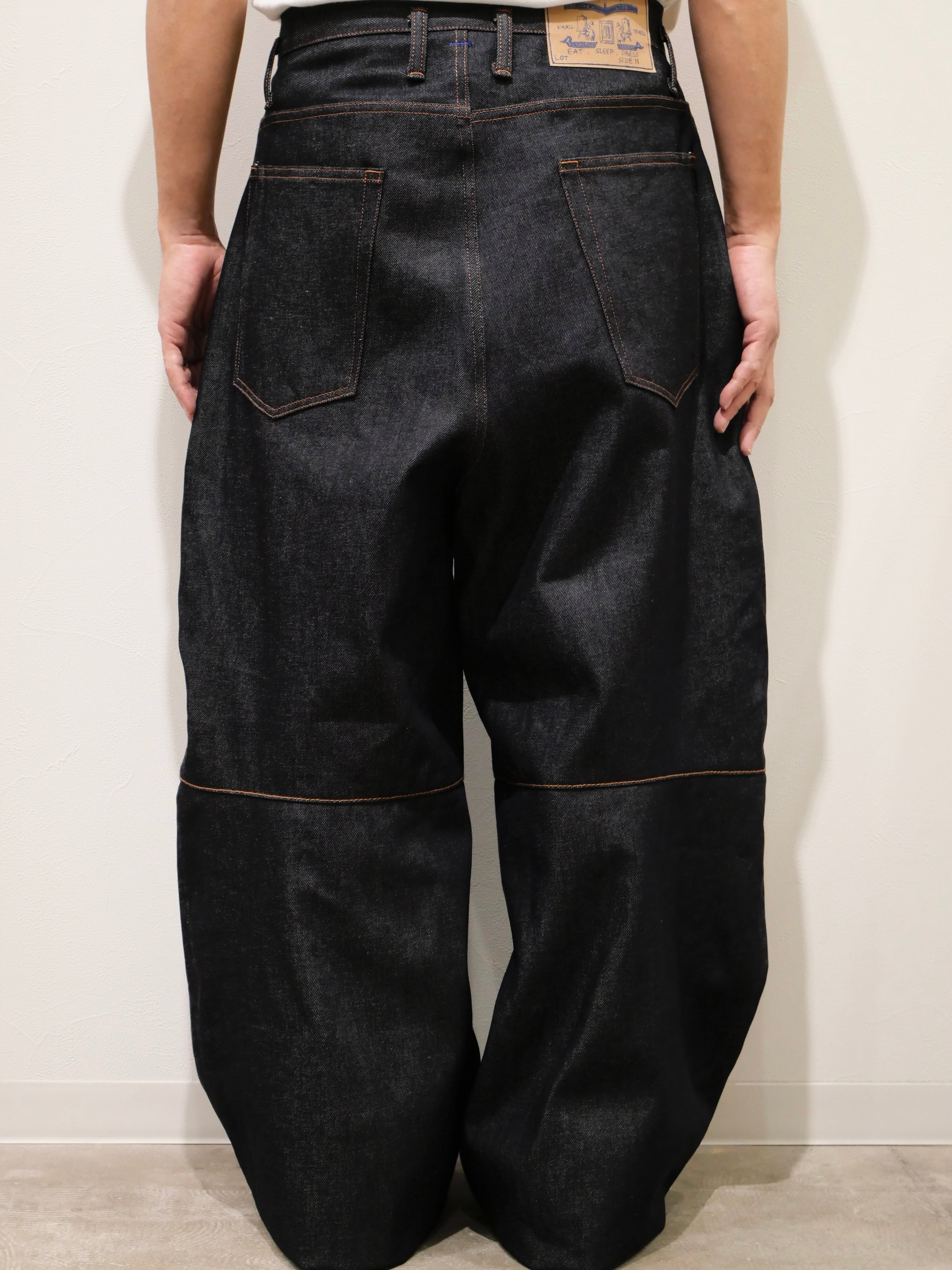 SHINYAKOZUKA ORDINARY CITY BAGGY (ISSUE#8) Indigo | CONSTRUCT1