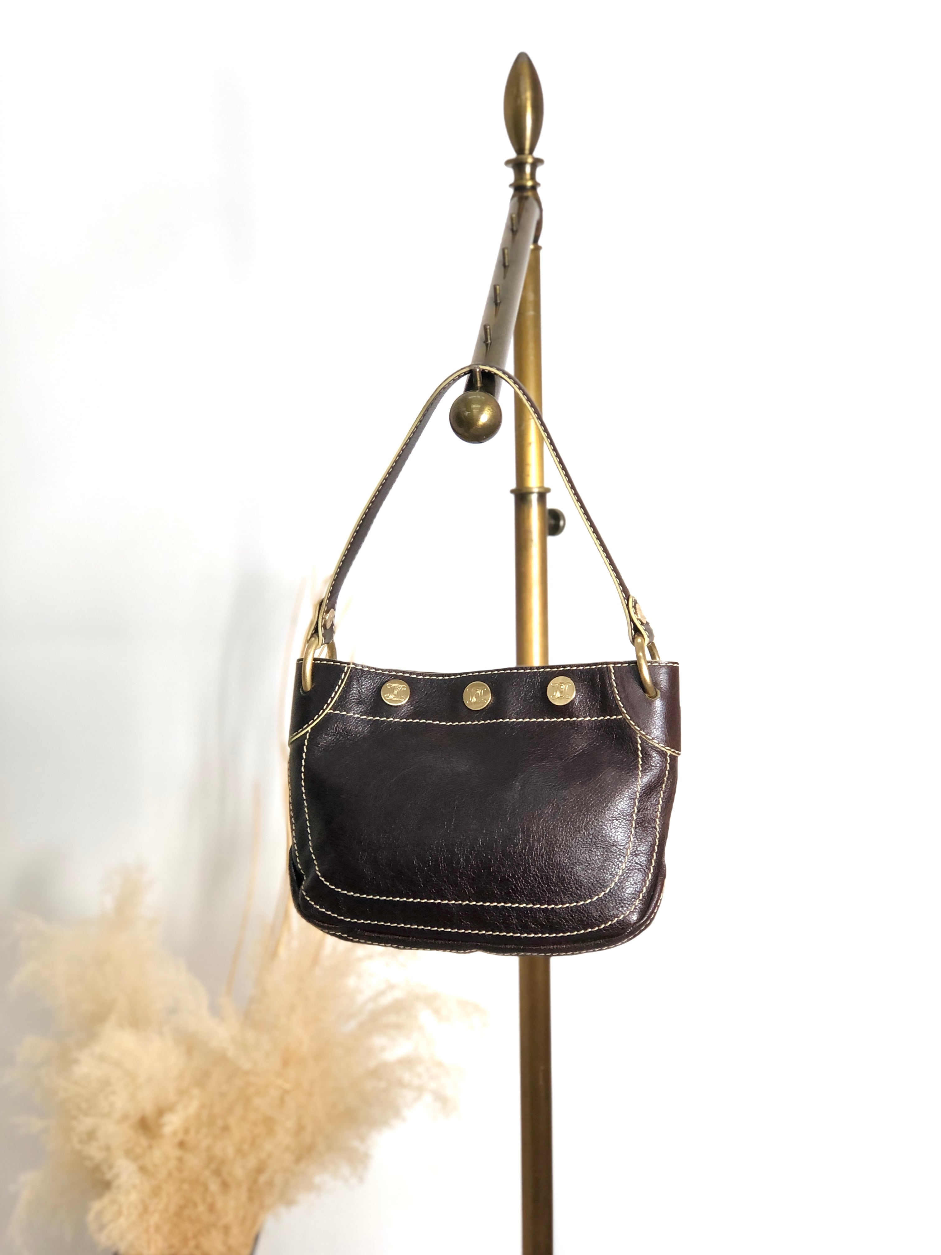 CELINE セリーヌ ショルダーバッグ ブラウン ブラゾンボタン レザー