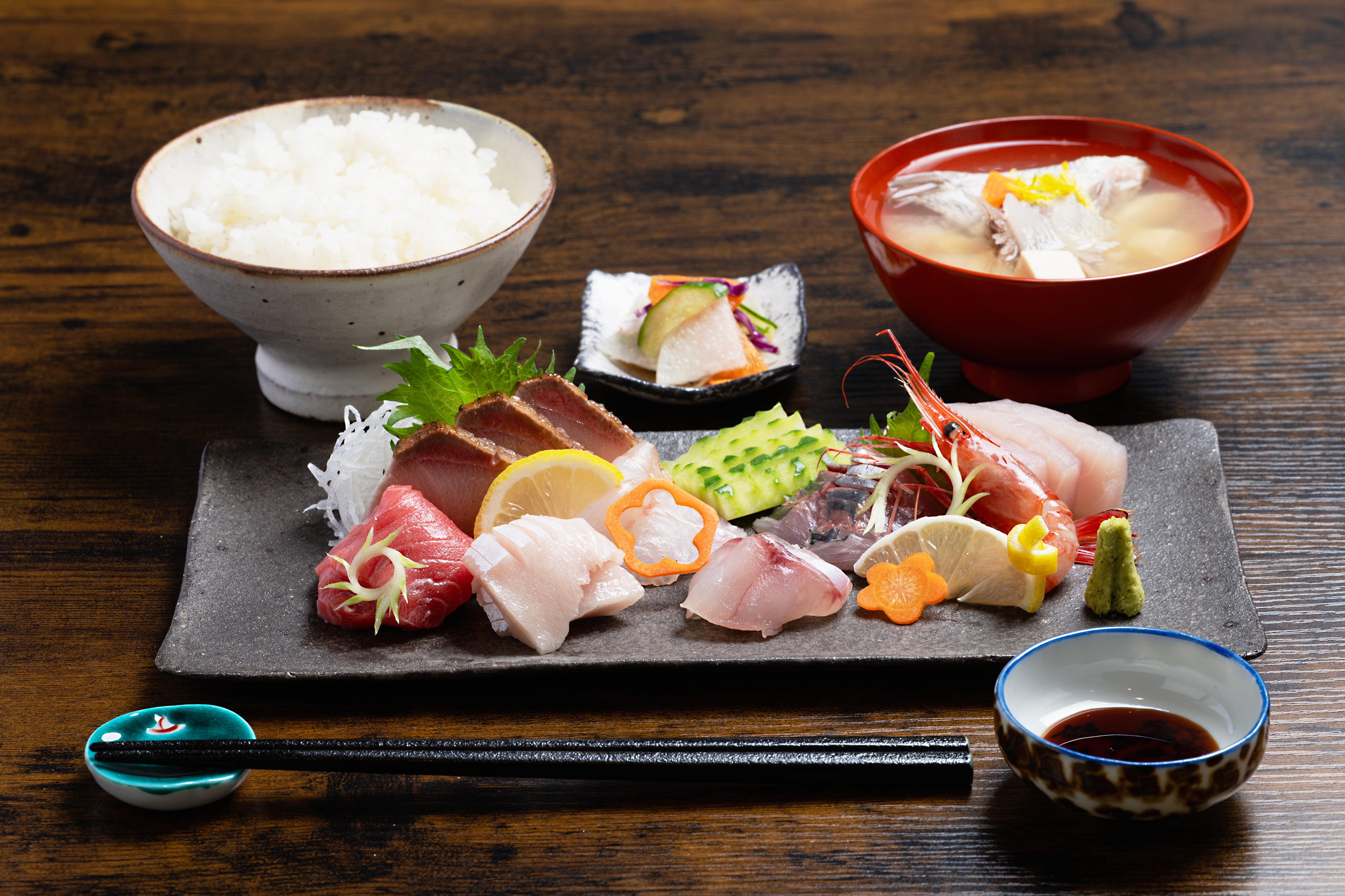 お刺身定食