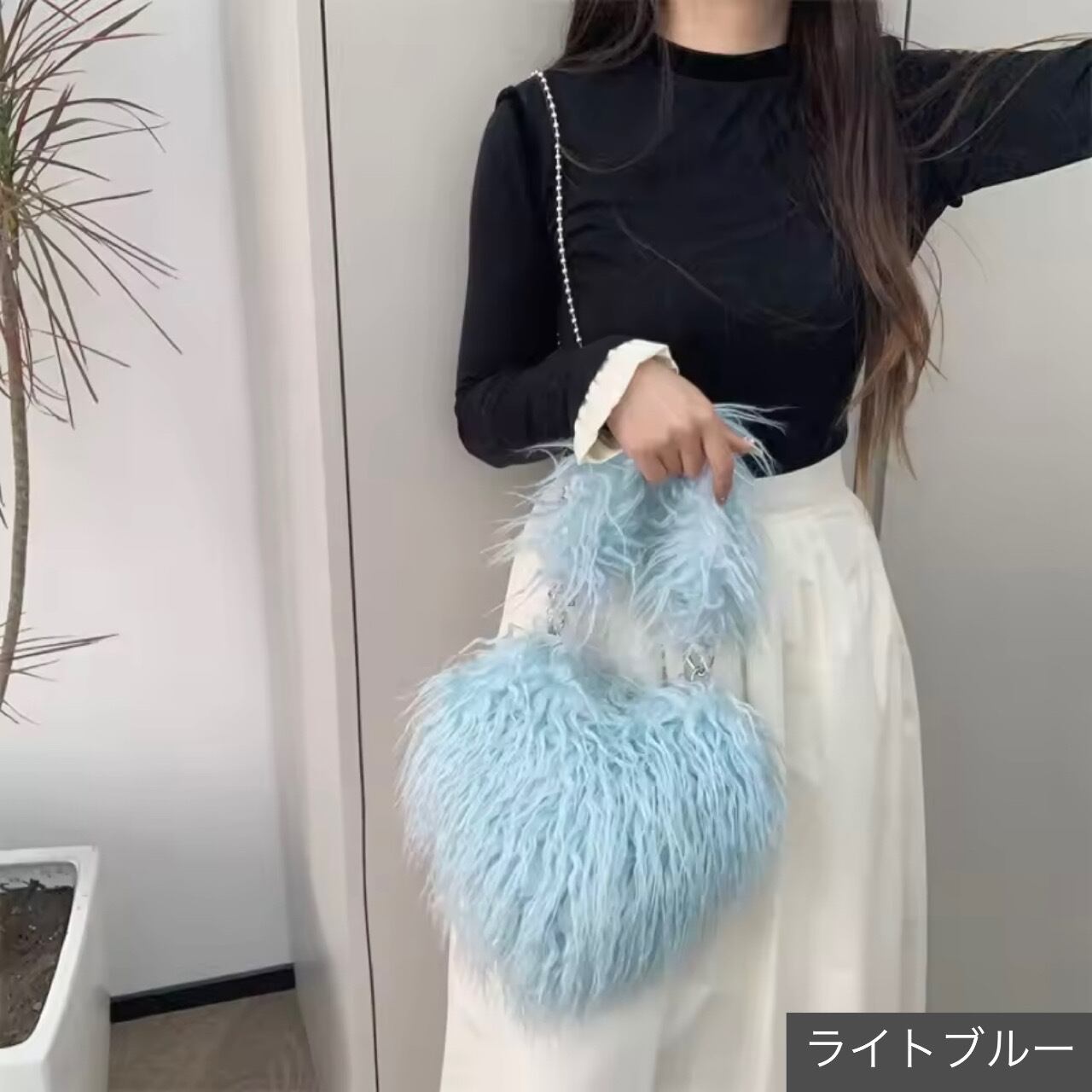 curly fur heart bag