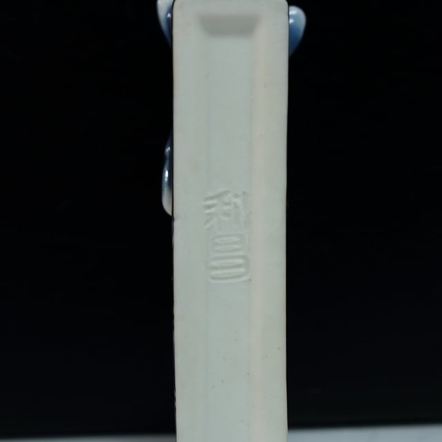 名工 平安 加藤利昌( KATO Risyo/ Kyoto,) 清水焼 青華/染付 梅 名工 平安 加藤利昌( KATO Risyo/ Kyoto,) 清水焼 青華/染付 梅