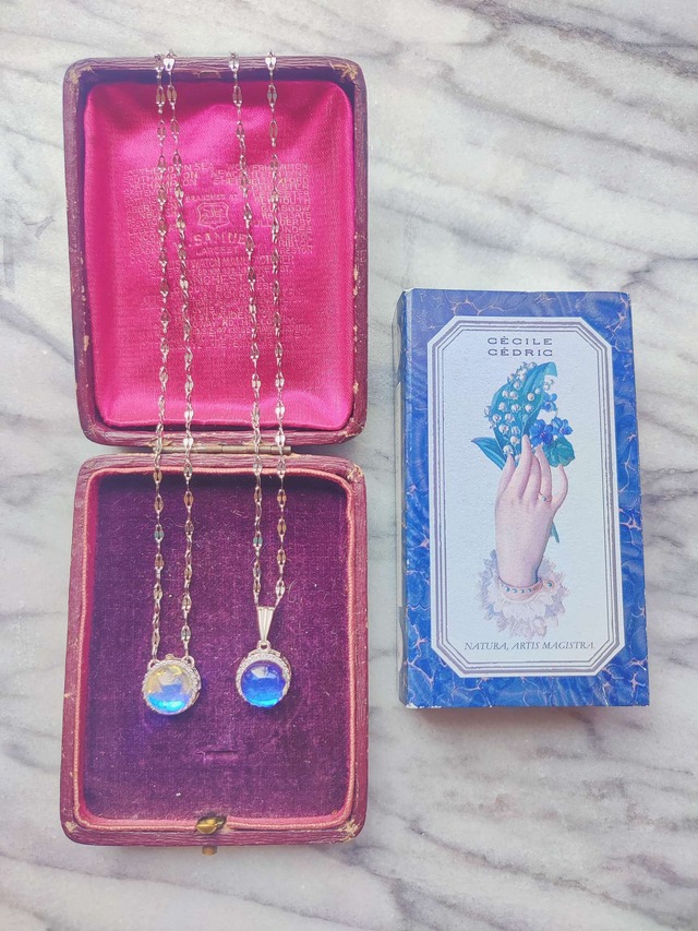 【LUNA FLASH MOONLIT NECKLACE 】