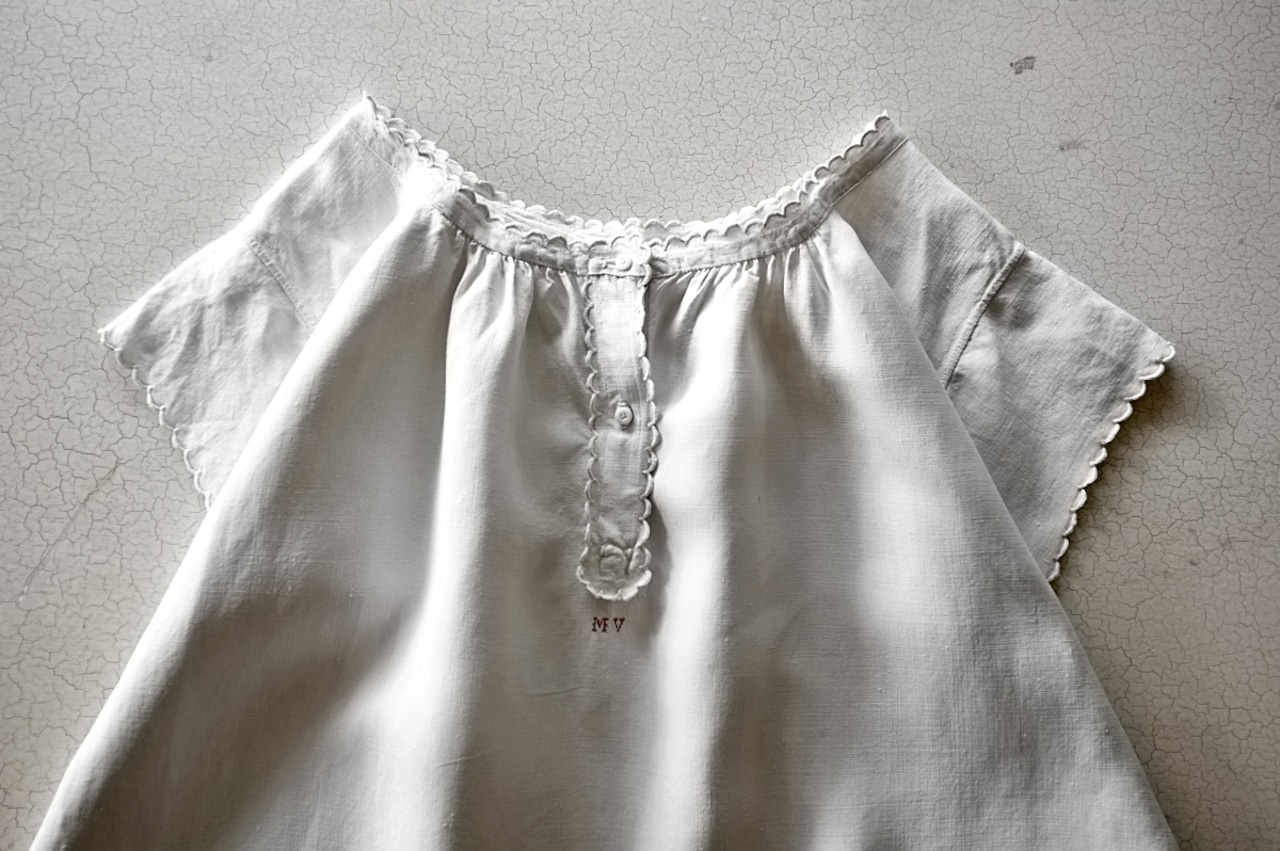 フランス 1900s リネン 貝たちの行進 とろり長いロングワンピースb アンティーク