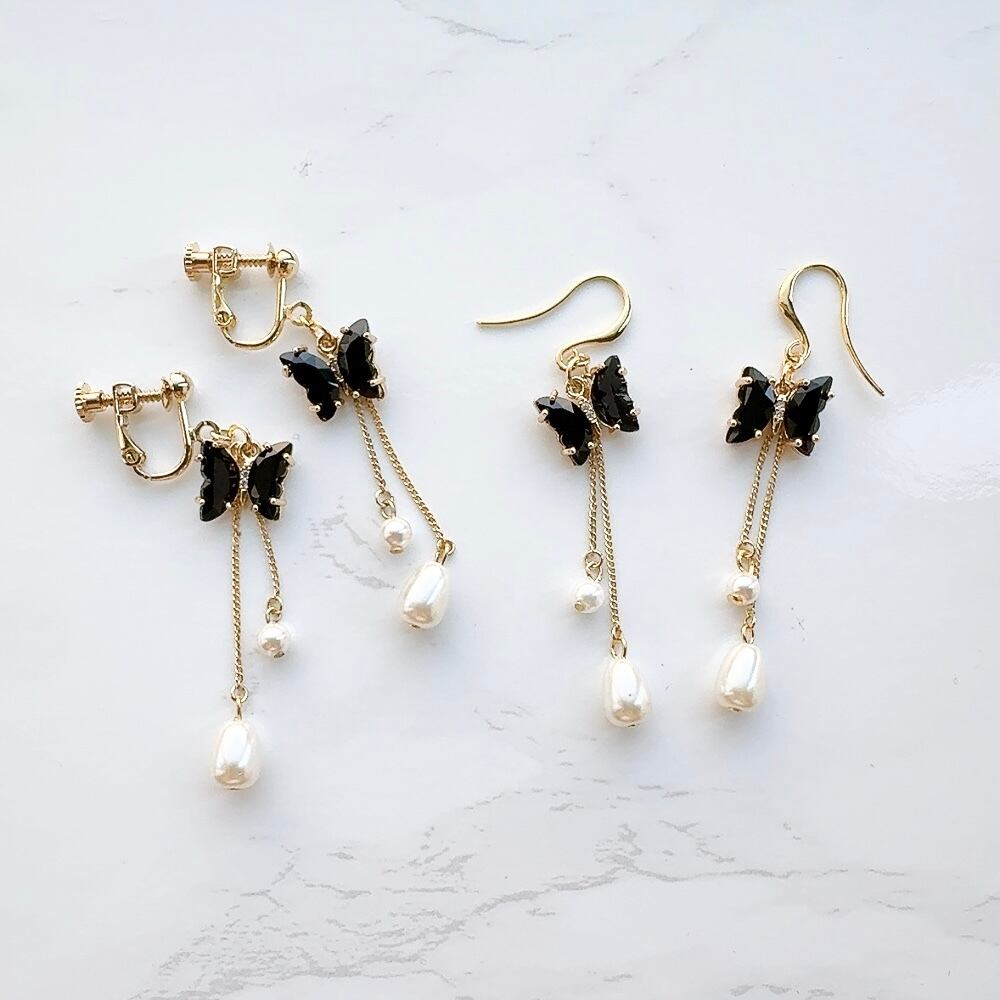 バタフライチャームイヤリング・ピアス