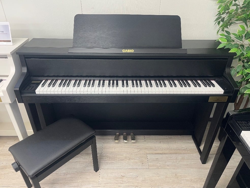 ★66354【電子ピアノ】CASIO GP300BK 18年製