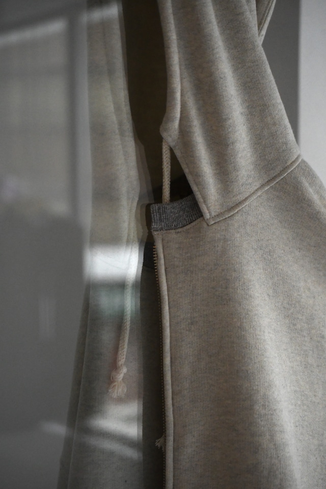 BISOWN / AFTER HOODIE ZIP UP SWEAT (TOP GRAY × OATMEAL)