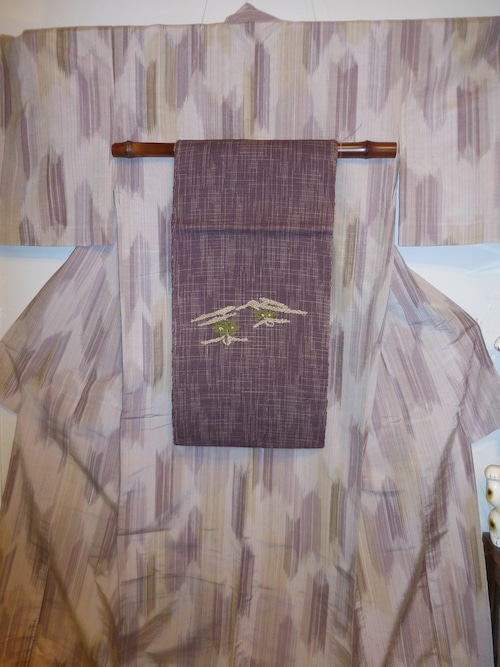米沢紬着物　新田秀次　作　Siozawa silk and pongee Kimono
