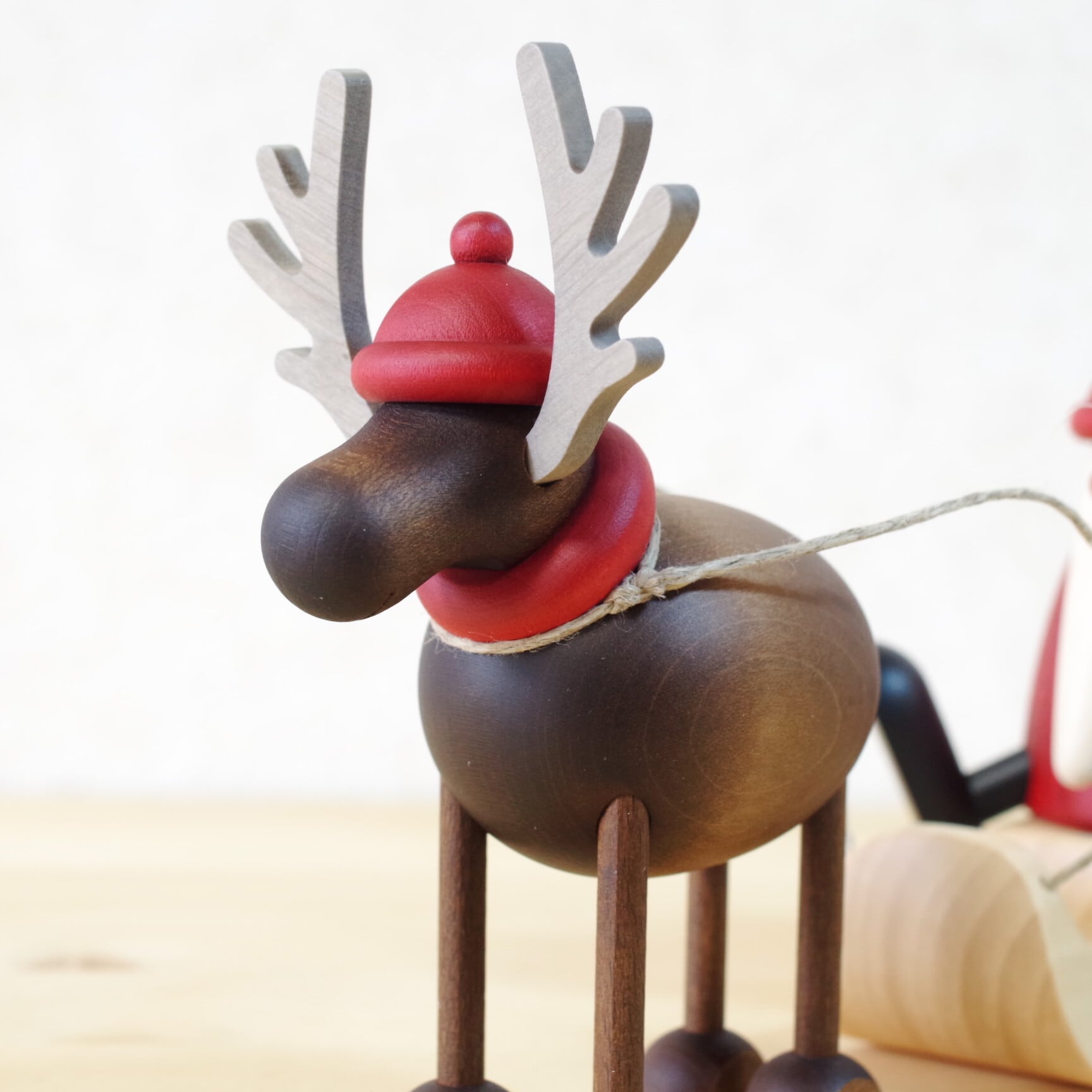 ケーラー サンタとトナカイ | 木のおもちゃ専門店 おもちゃ箱 イカロス