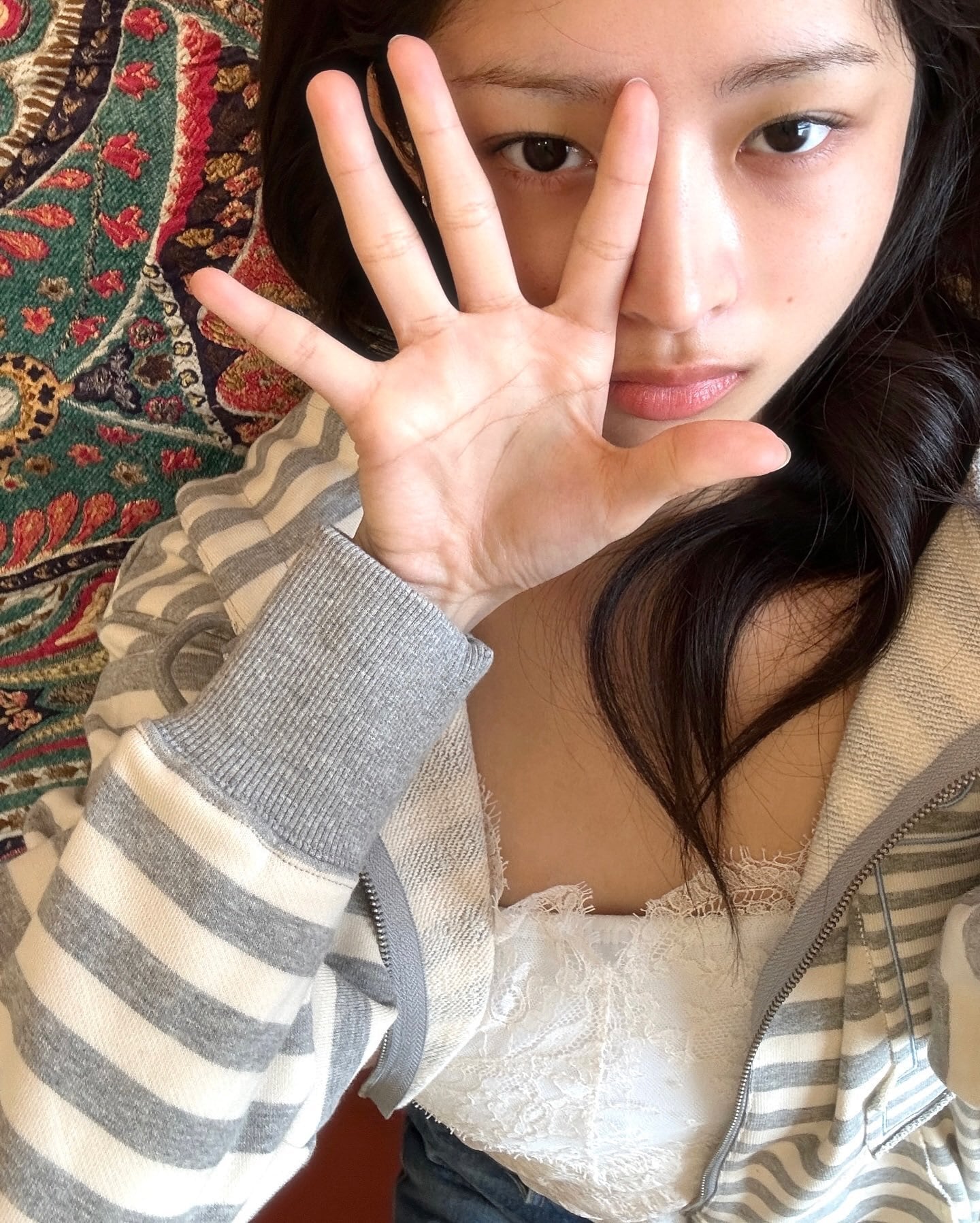 ☆IVE レイ 着用！！【YOUHEE】I LOVE APPLIQUE HOOD ZIP-UP MELANGE