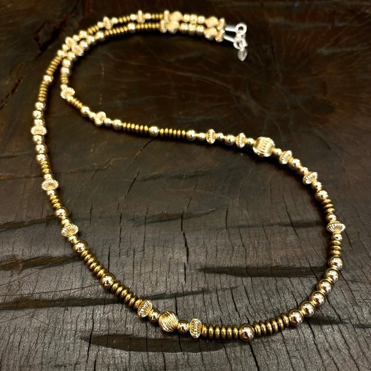 ブライト（Bright）ネックレス（Wave S Hematite All Gold）55cm - 2