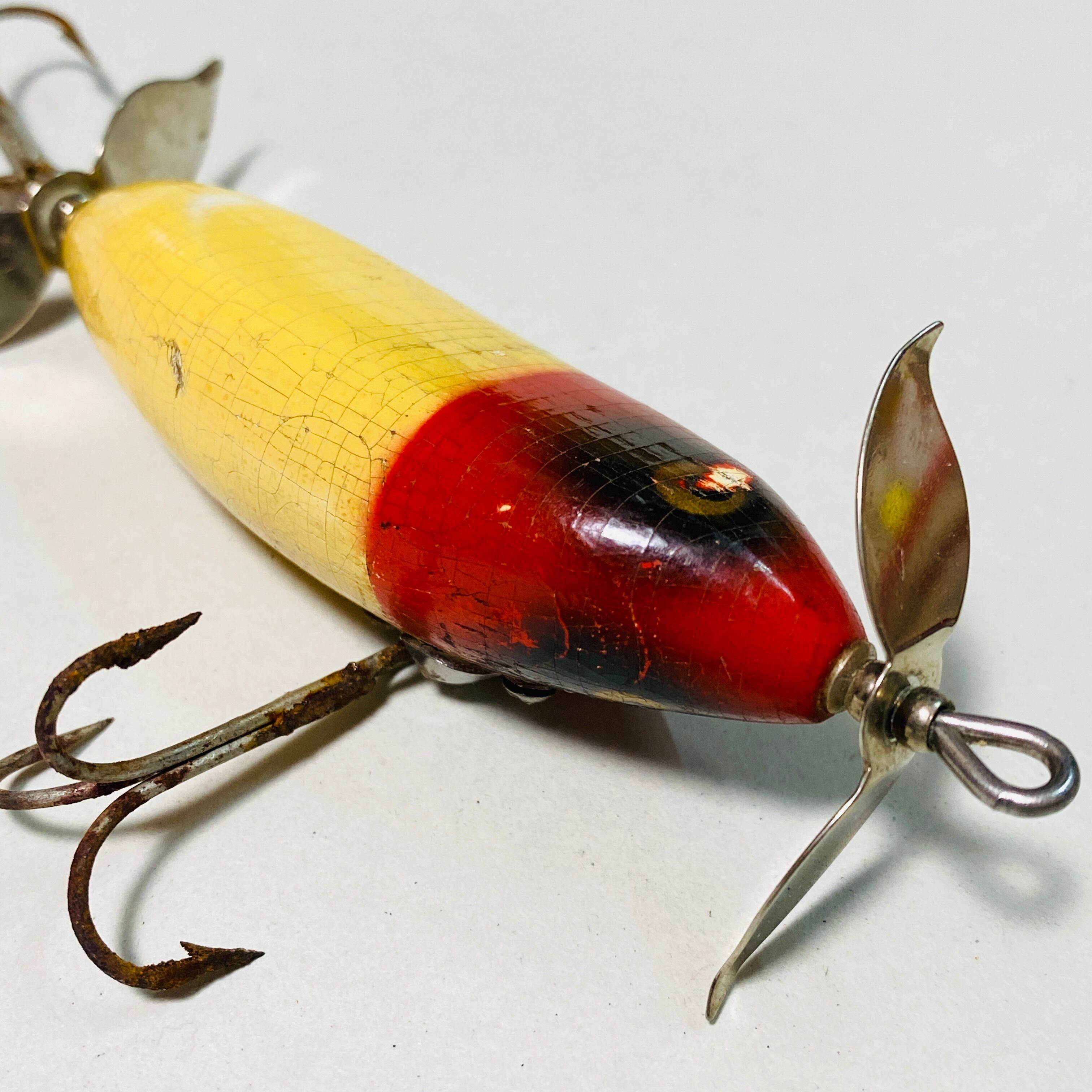HEDDON #140 SOS Wounded Minnow [3306-1] | Tackleshop GTA