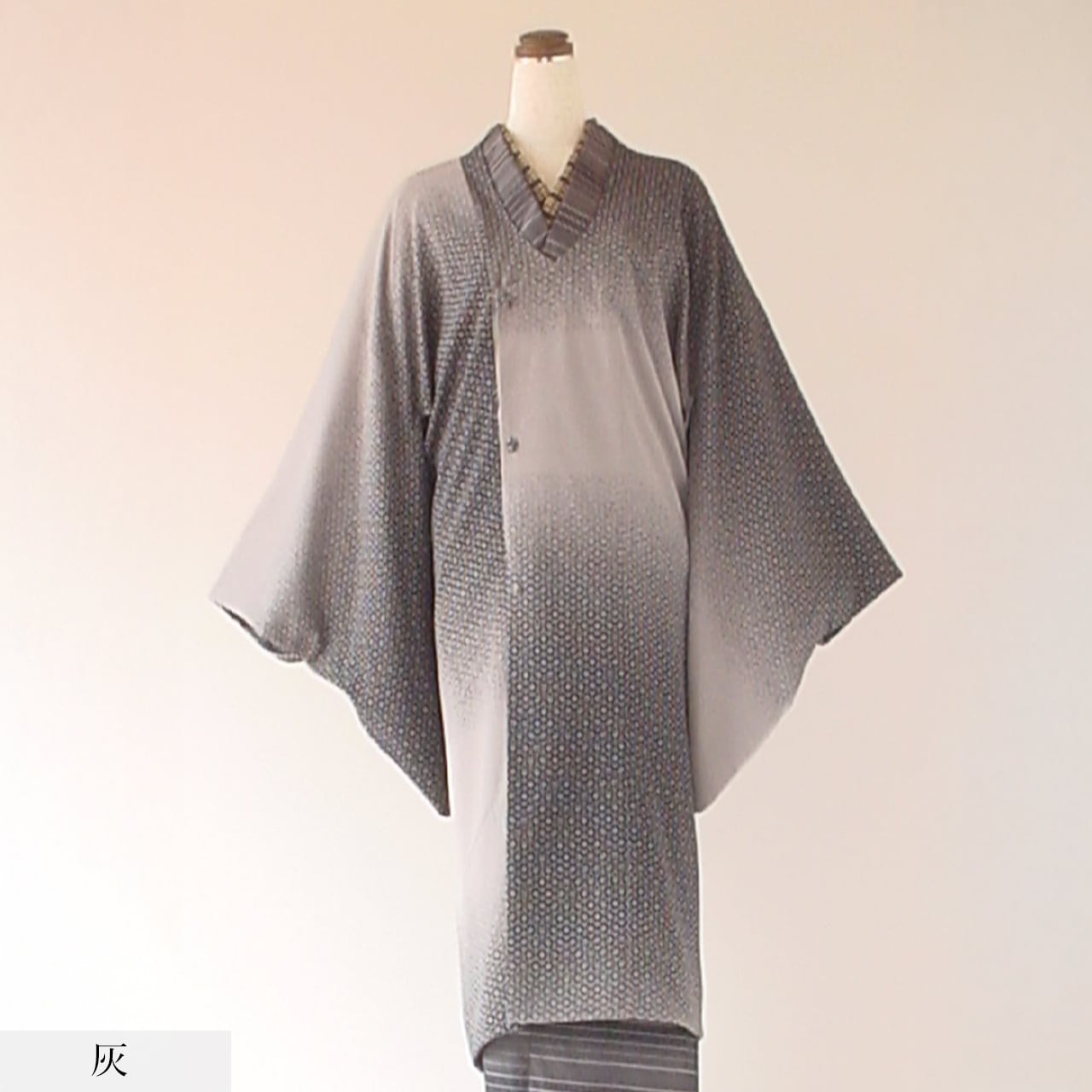 千代田衿コート 丹ちりミラー返しシリーズ | 朱橙｜和装コートのおと